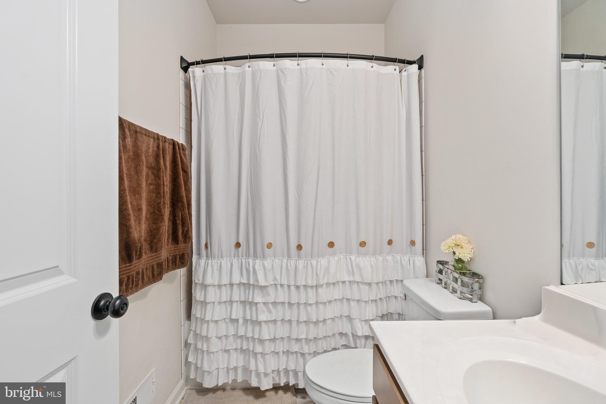 FAWN LAKE - Residential