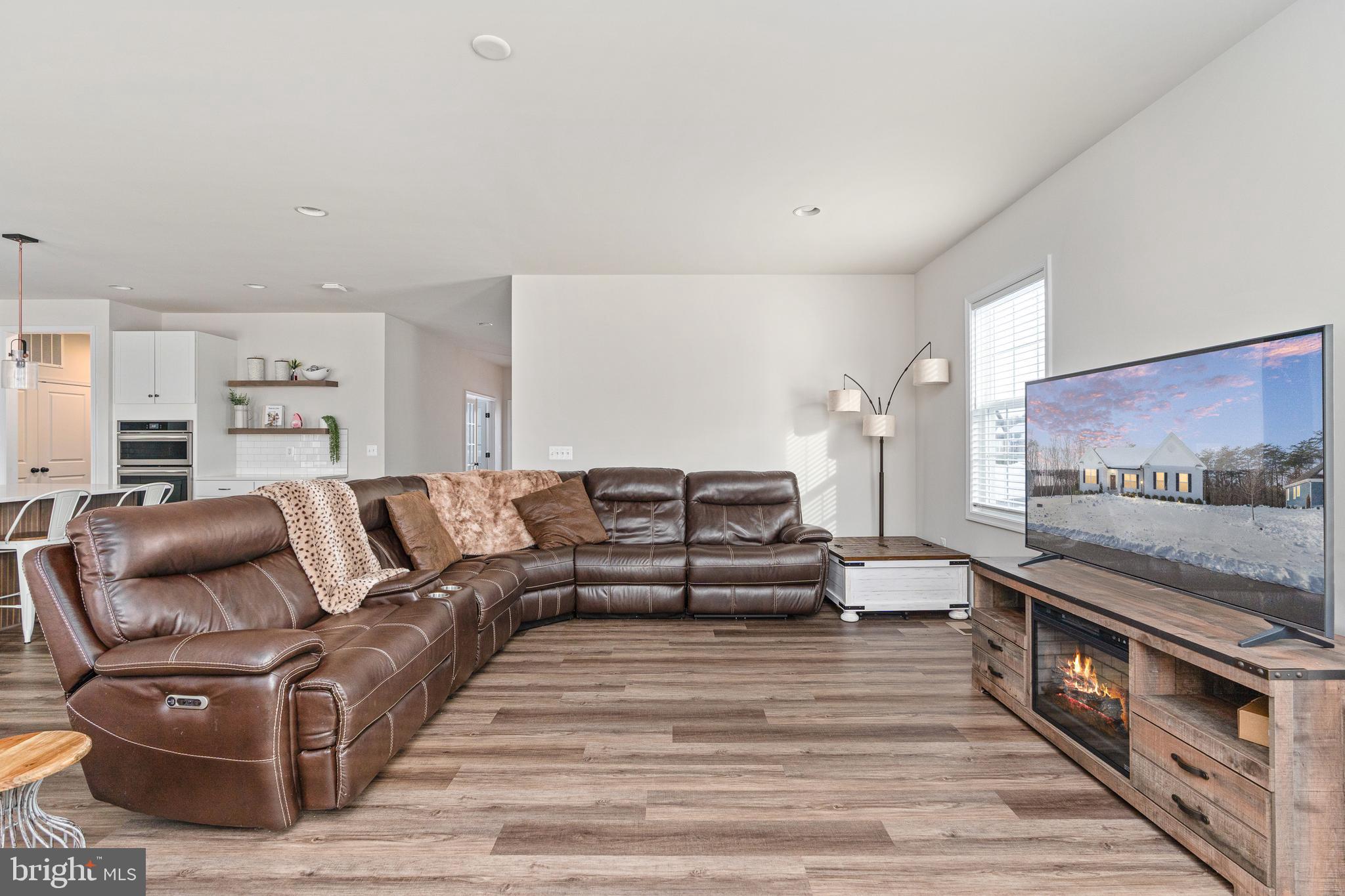 FAWN LAKE - Residential