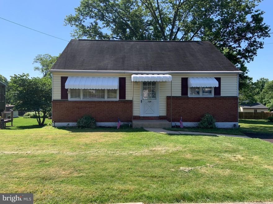 Great opportunity to own a nice home in a very desirable area. Easily accessabile to parks, schools, Perkasie Boro and recreational activities. The home is built well but does need a little updating.  Three bedroooms, one bath, partially finished walk out basement, enclosed rear patio and a deck. To add to all this there is an additonal lot with the property to give you room for expansion. Plenty of extra storage on the 2nd floor and a laundry chute  to boot. 2nd floor could be used as 2 bedrooms if you install a door.