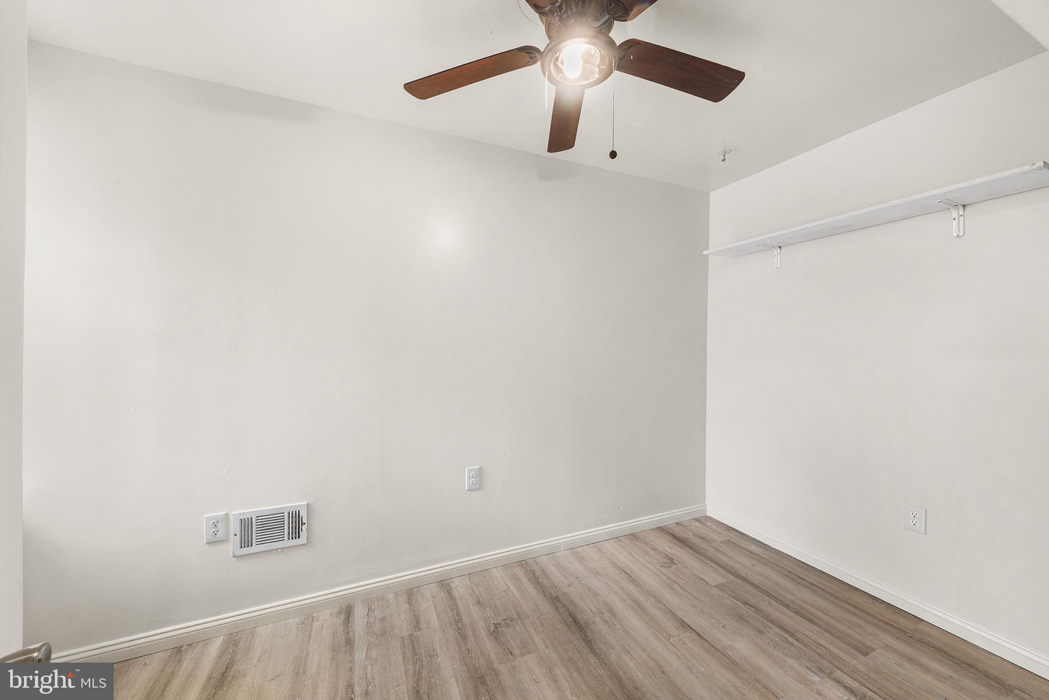 CARROLL PARK - Residential Lease