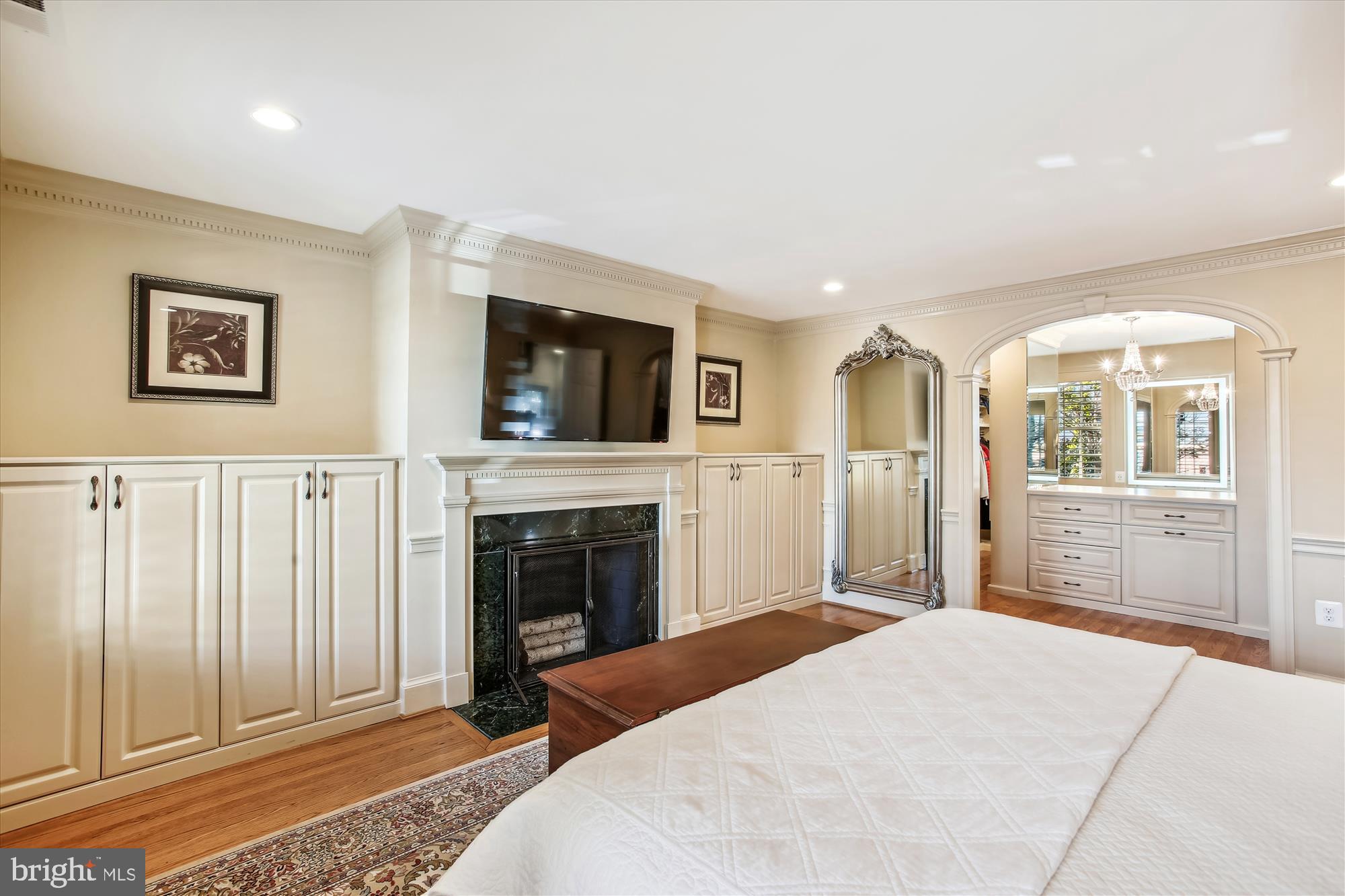 OLD TOWN ALEXANDRIA - Residential