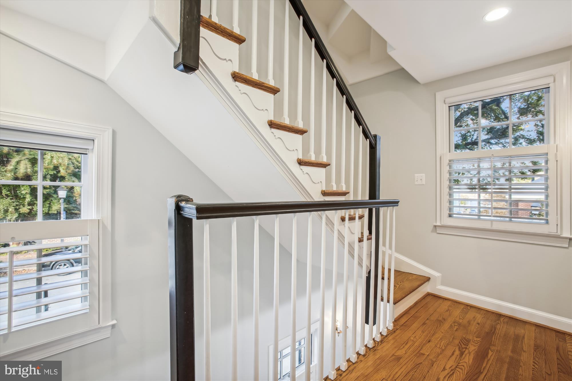 OLD TOWN ALEXANDRIA - Residential