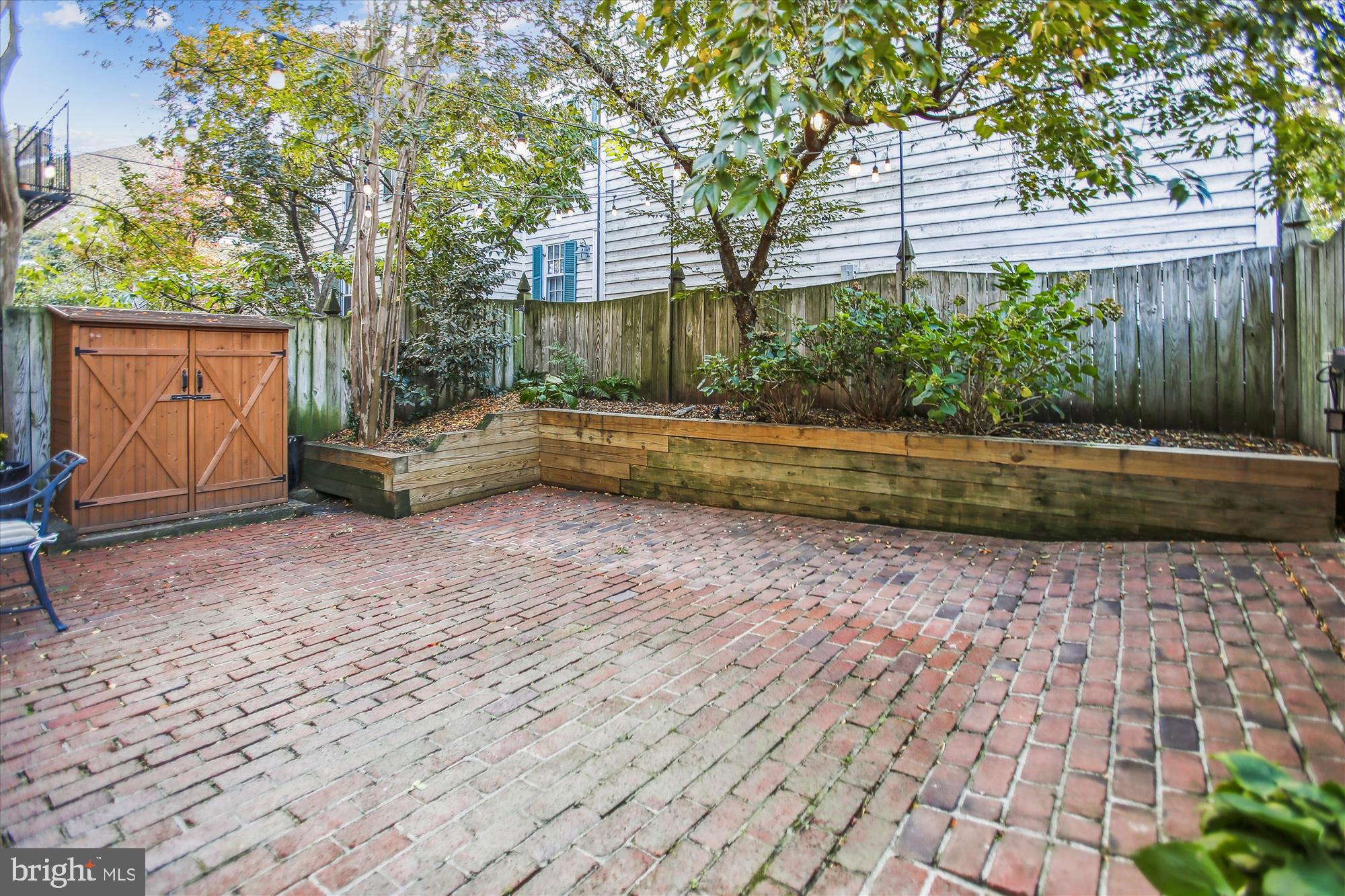 OLD TOWN ALEXANDRIA - Residential