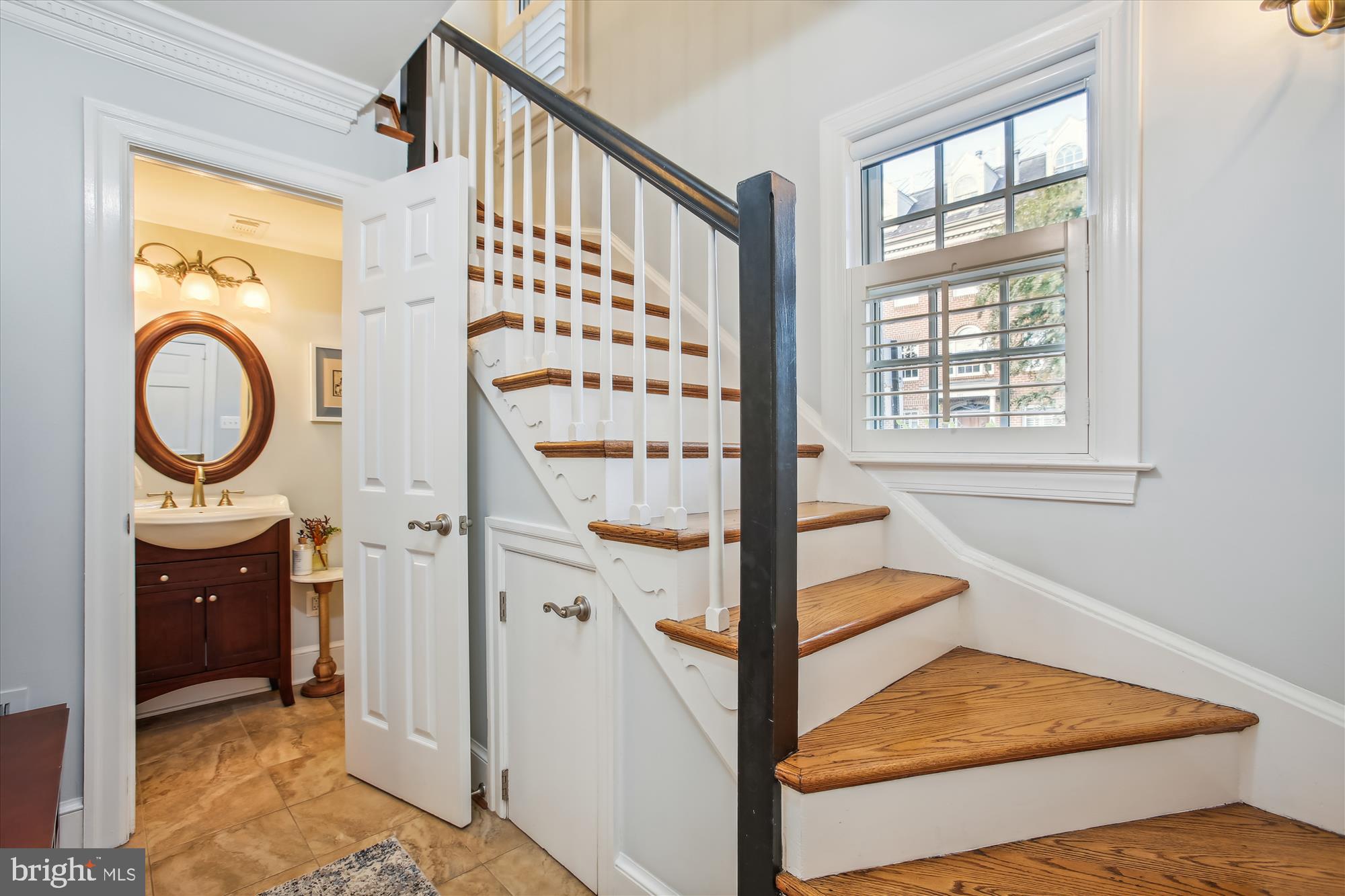 OLD TOWN ALEXANDRIA - Residential