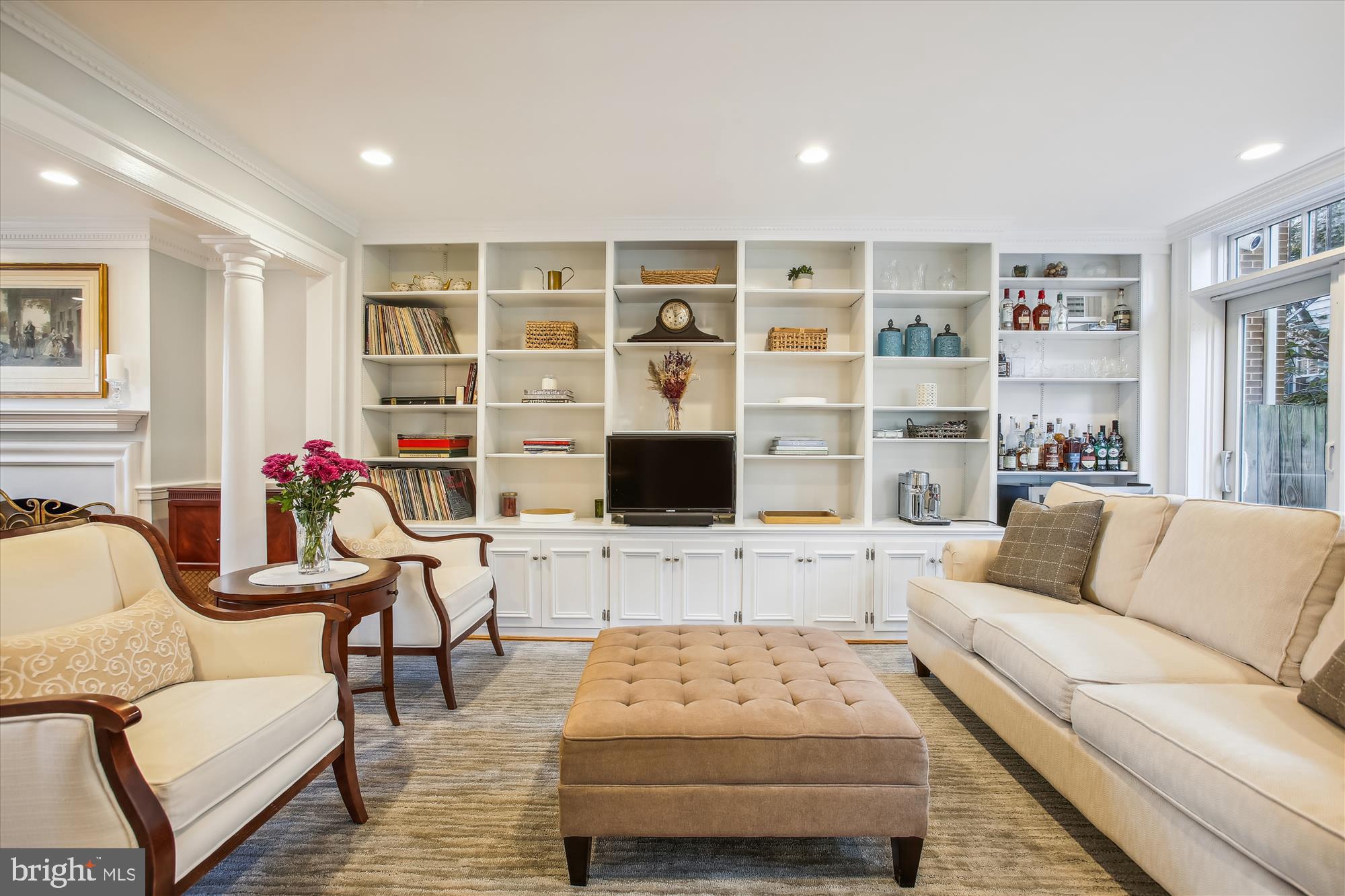 OLD TOWN ALEXANDRIA - Residential