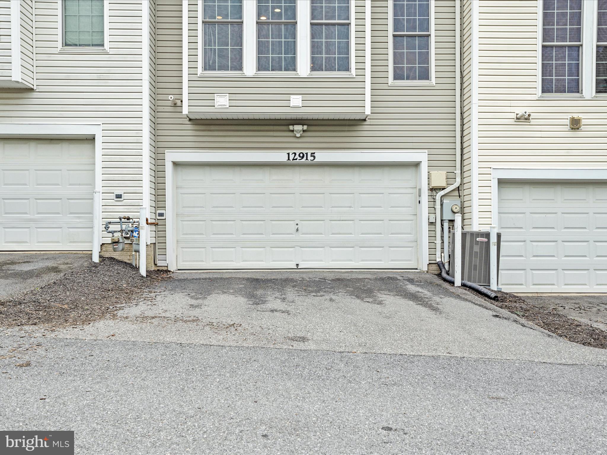 SUMMERFIELD CROSSING - Residential