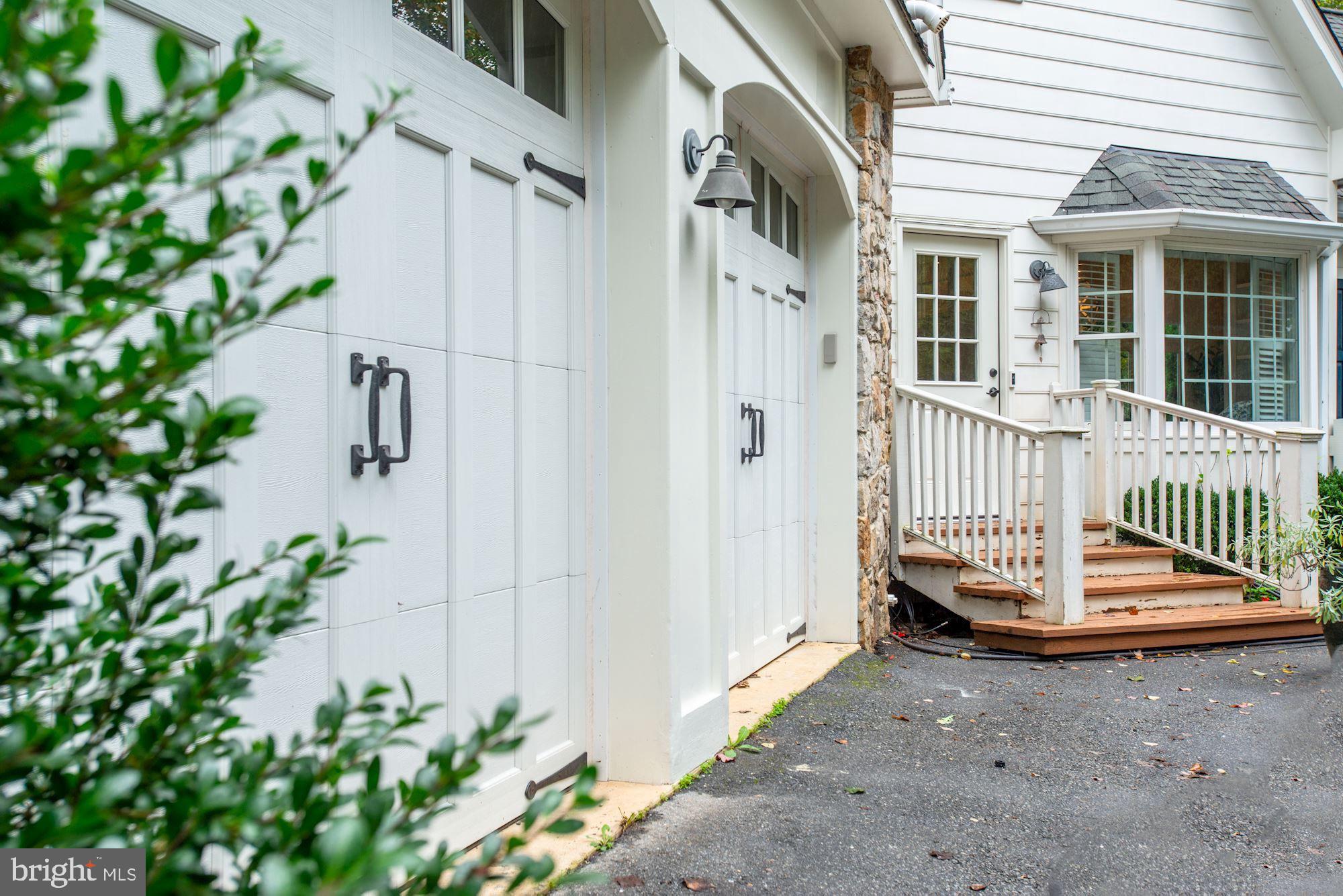 CONGRESSIONAL MANOR - Residential