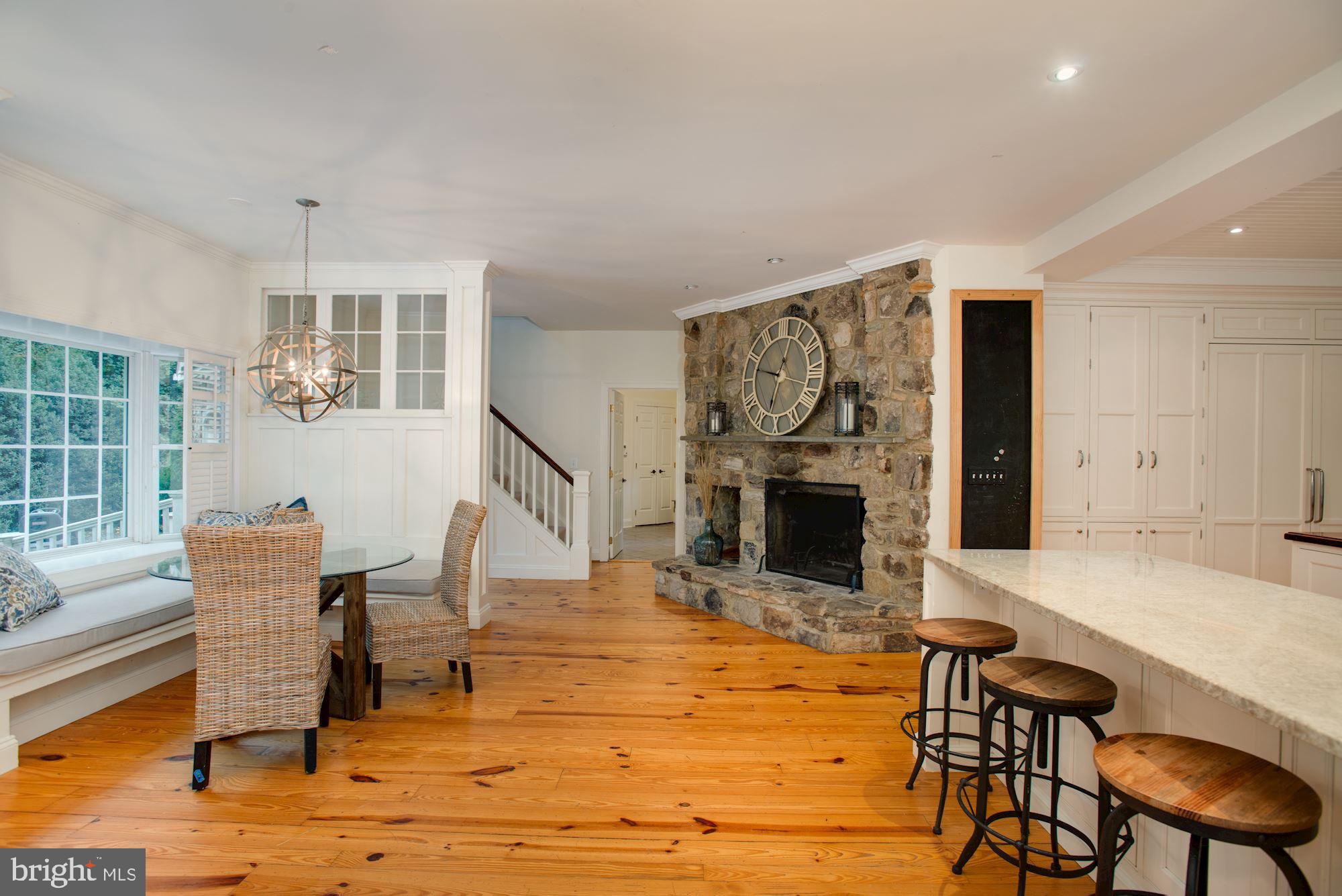 CONGRESSIONAL MANOR - Residential