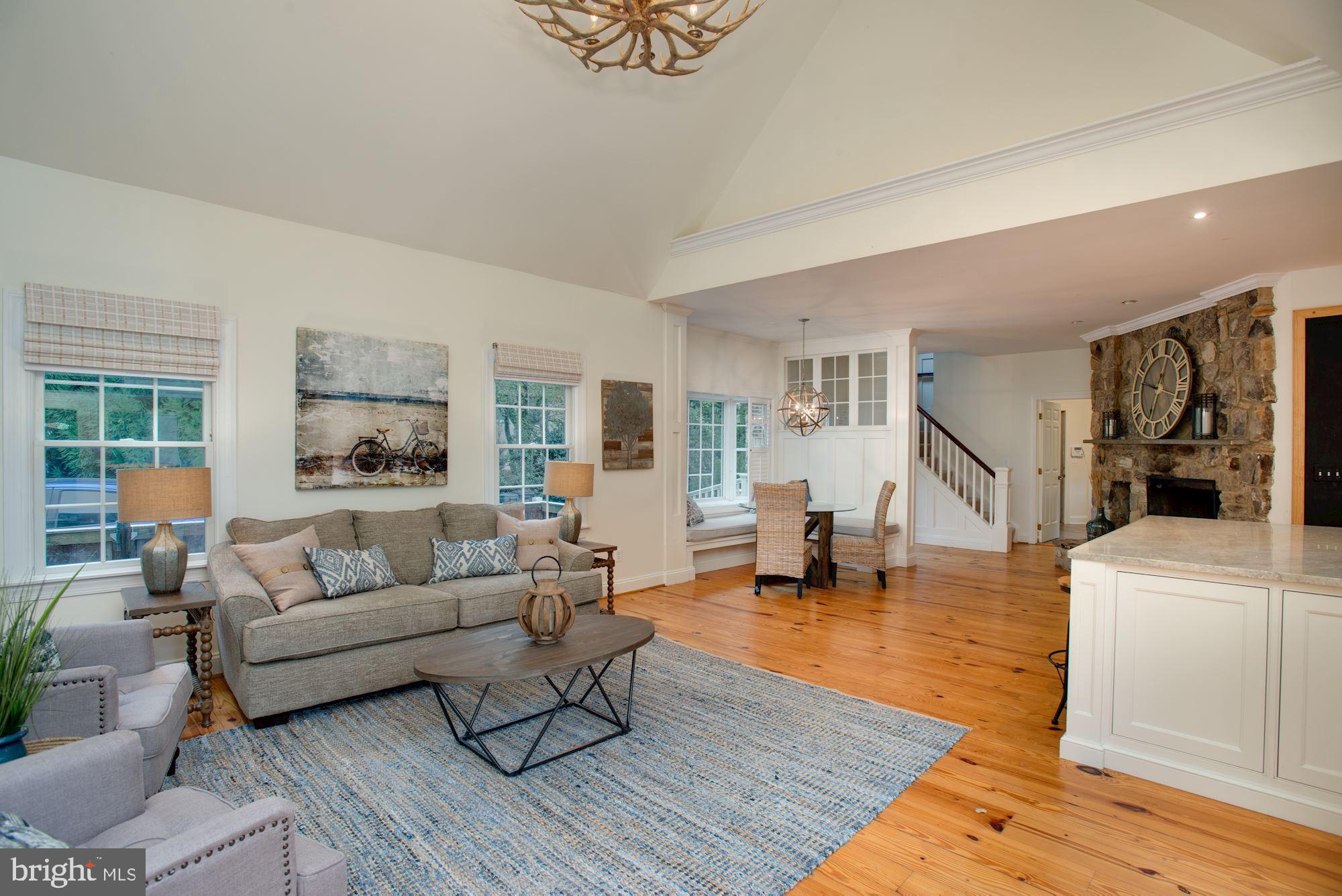 CONGRESSIONAL MANOR - Residential