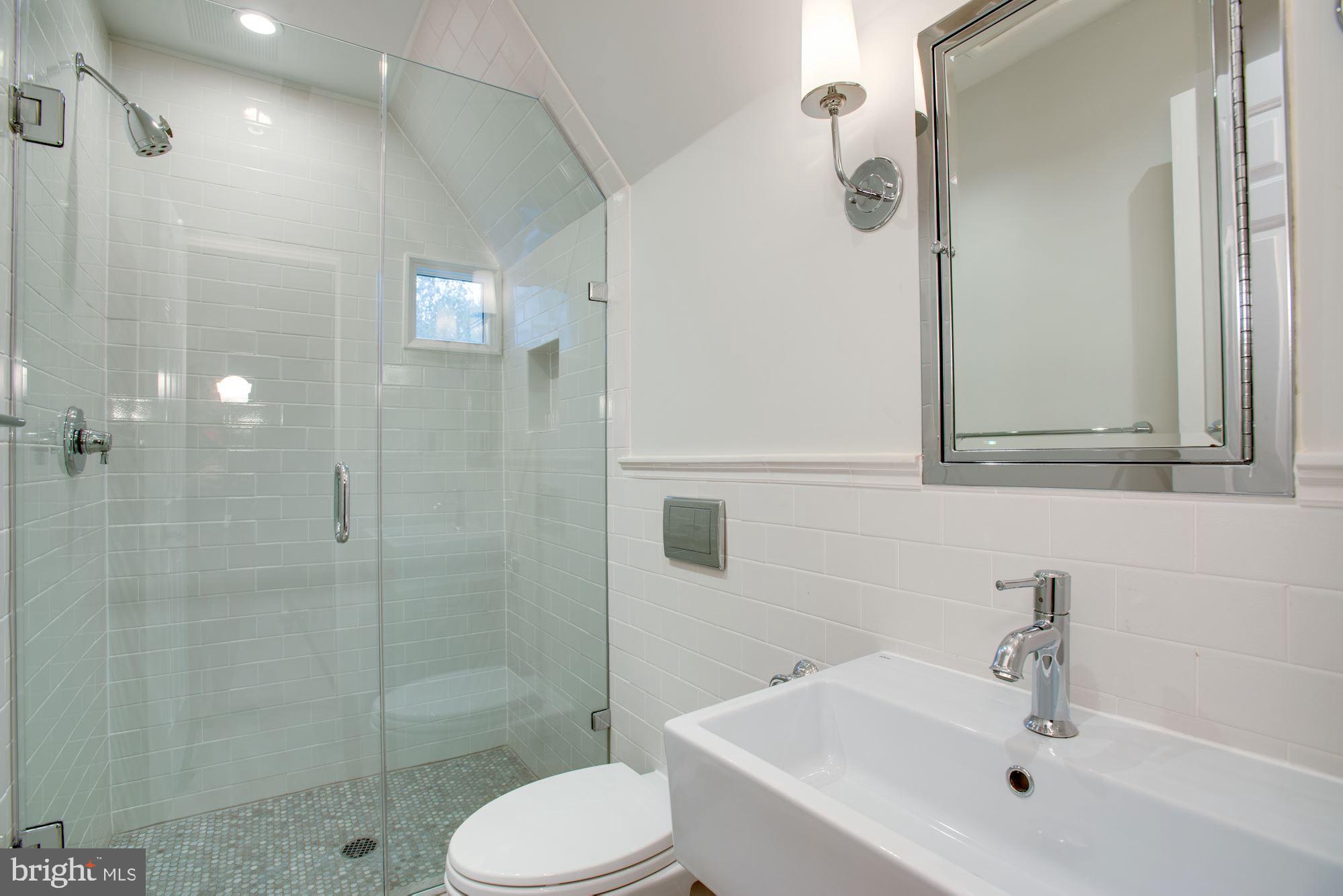 CONGRESSIONAL MANOR - Residential