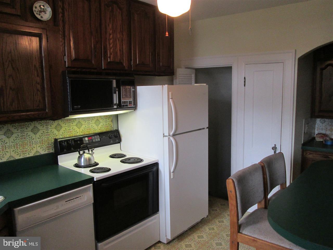 ELMWOOD - Residential