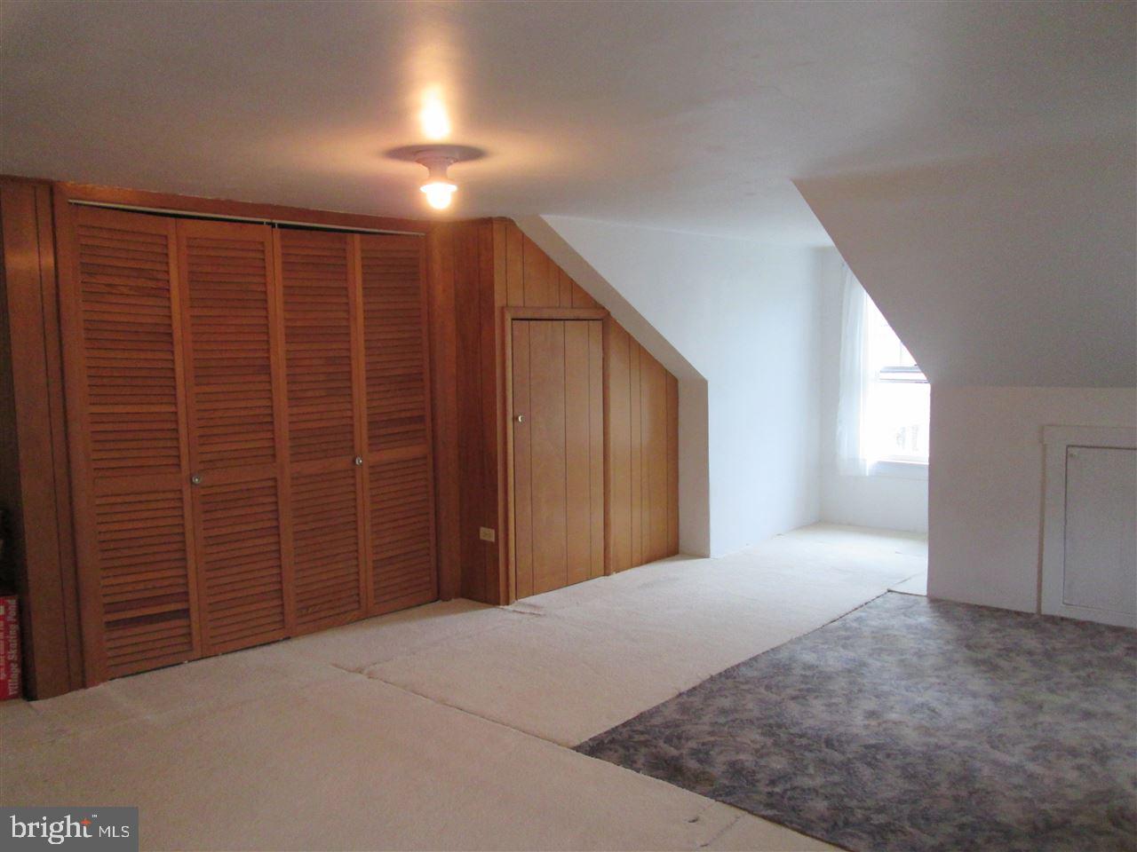 ELMWOOD - Residential