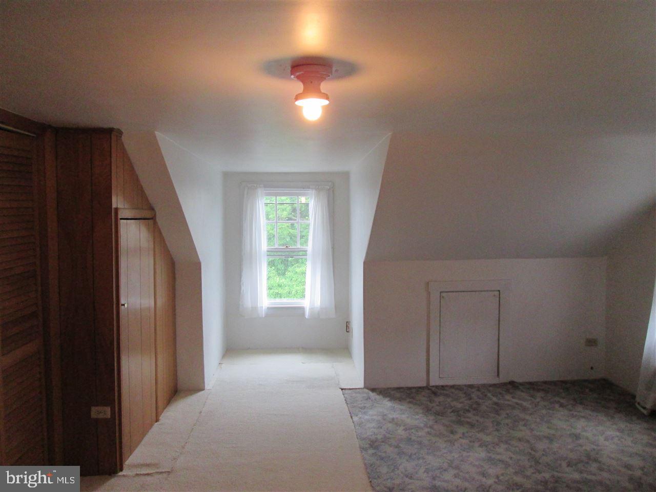 ELMWOOD - Residential