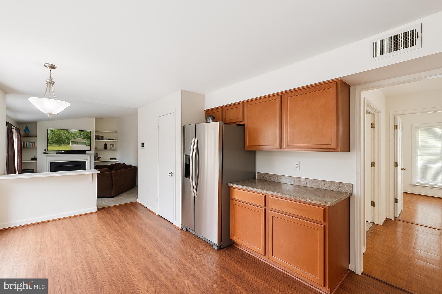 FLOWER HILL - Residential