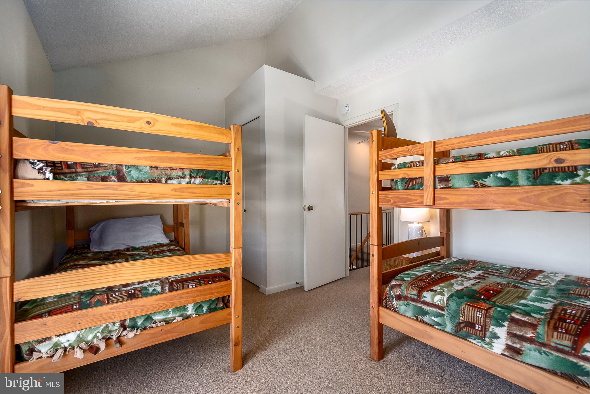 VILLAGES OF WISP - Residential