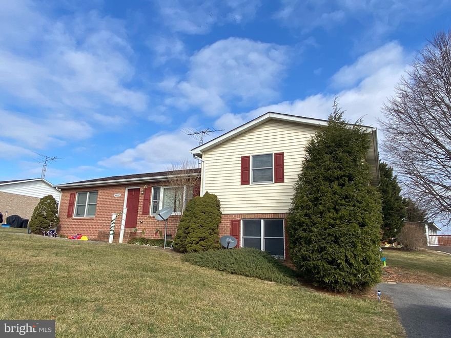 Spacious 2 bedroom, 1.5 bathroom duplex in Martinsburg. This 2 level duplex has plenty of space with a living room, dining room, kitchen and half bath on the first floor and 2 bedrooms and a full bathroom on the second floor. It features washer and dryer hook ups in the first floor bathroom, a large back and side yard and driveway parking. It also features built in storage space underneath the stairs. No smoking and no pets!