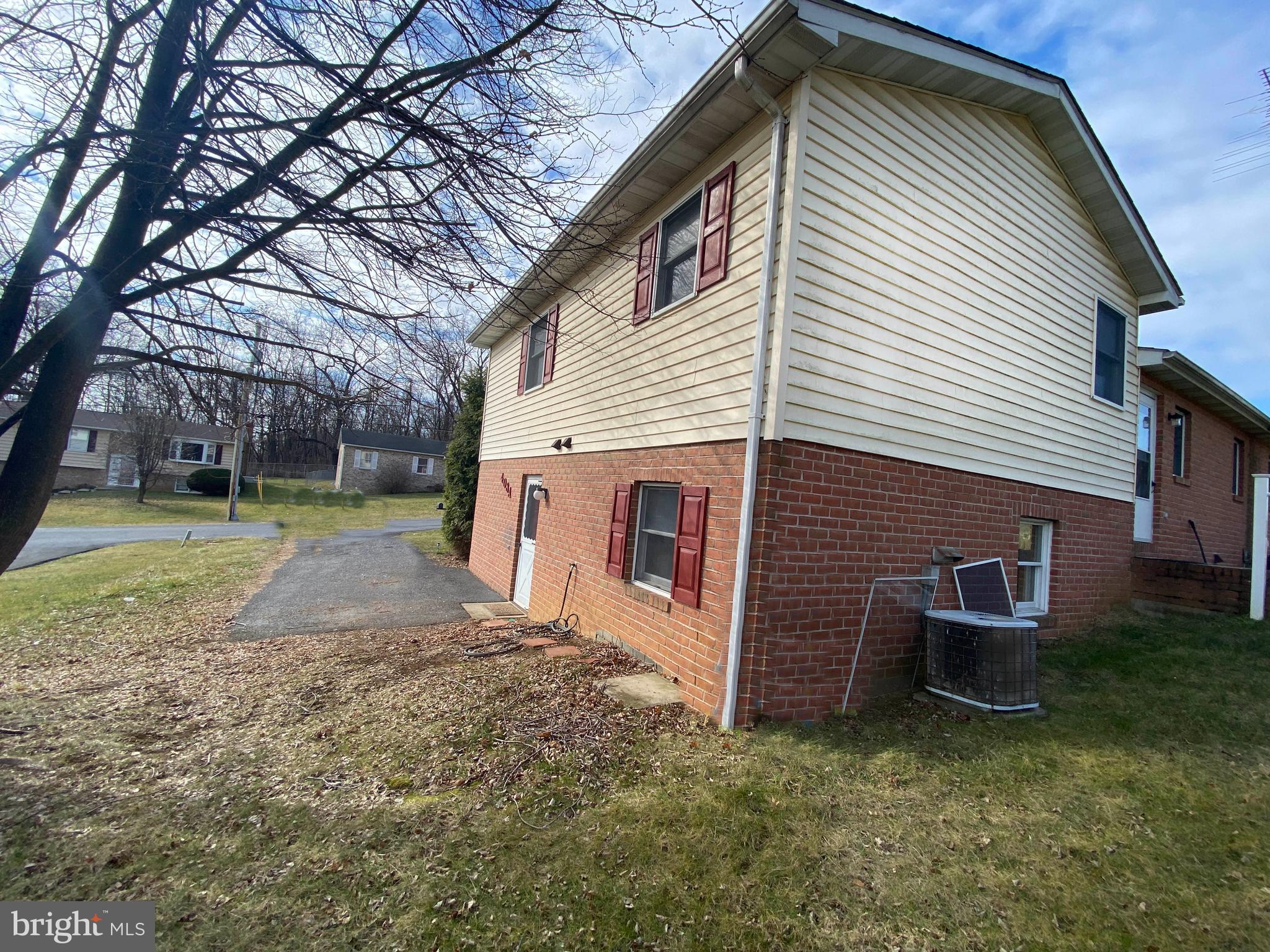 NONE AVAILABLE - Residential Lease