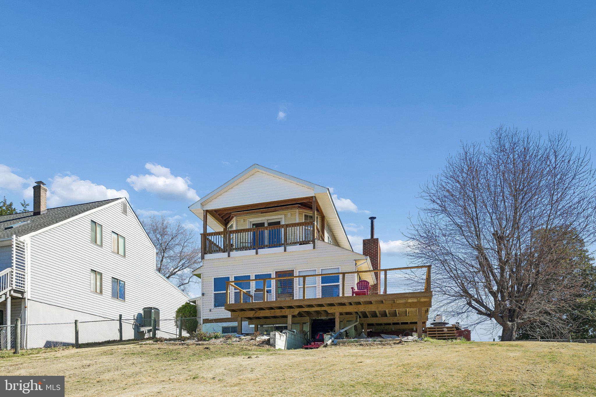 PLACID BAY ESTATES - Residential