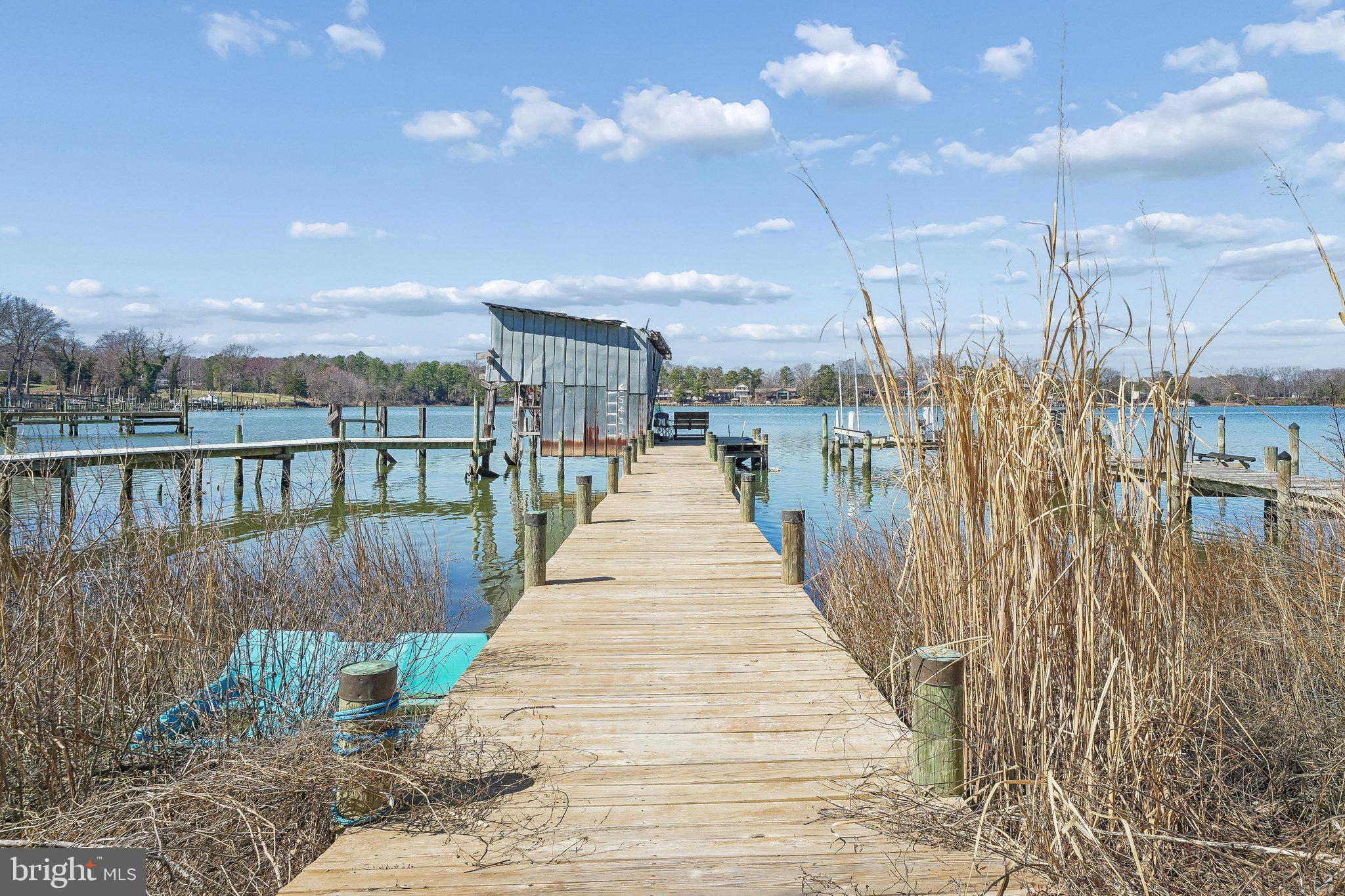 PLACID BAY ESTATES - Residential