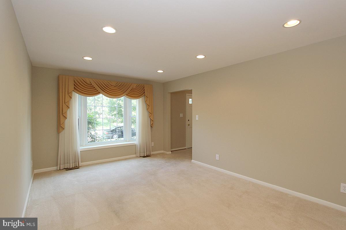 WHEYSTONE - Residential Lease