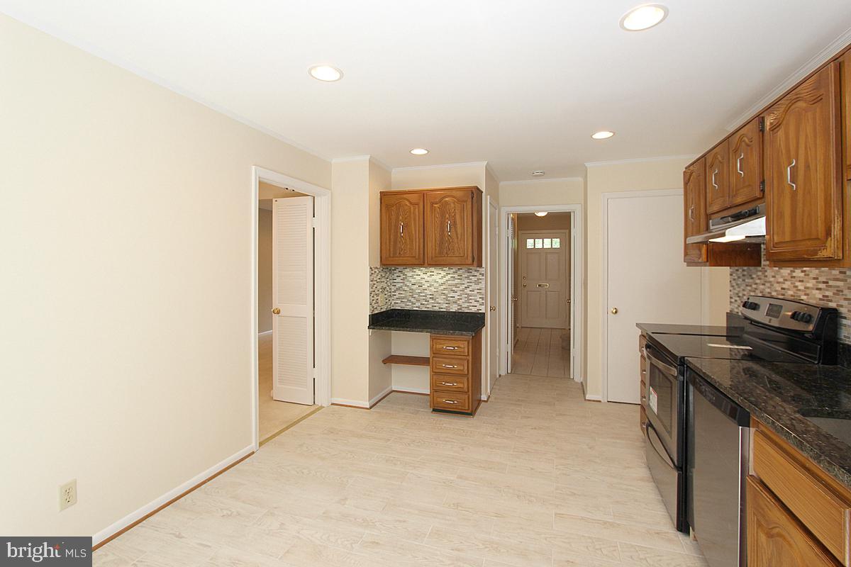 WHEYSTONE - Residential Lease