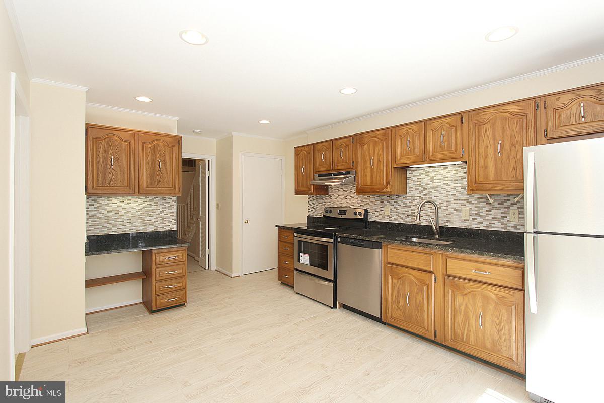 WHEYSTONE - Residential Lease