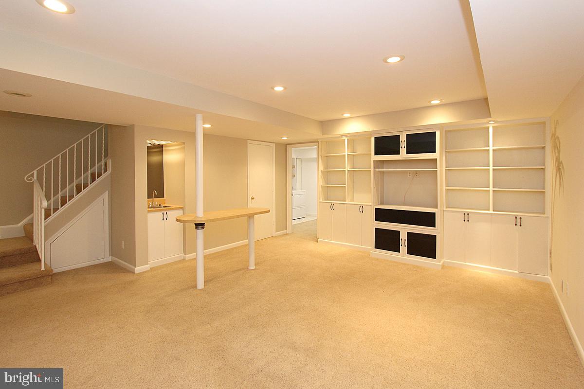 WHEYSTONE - Residential Lease