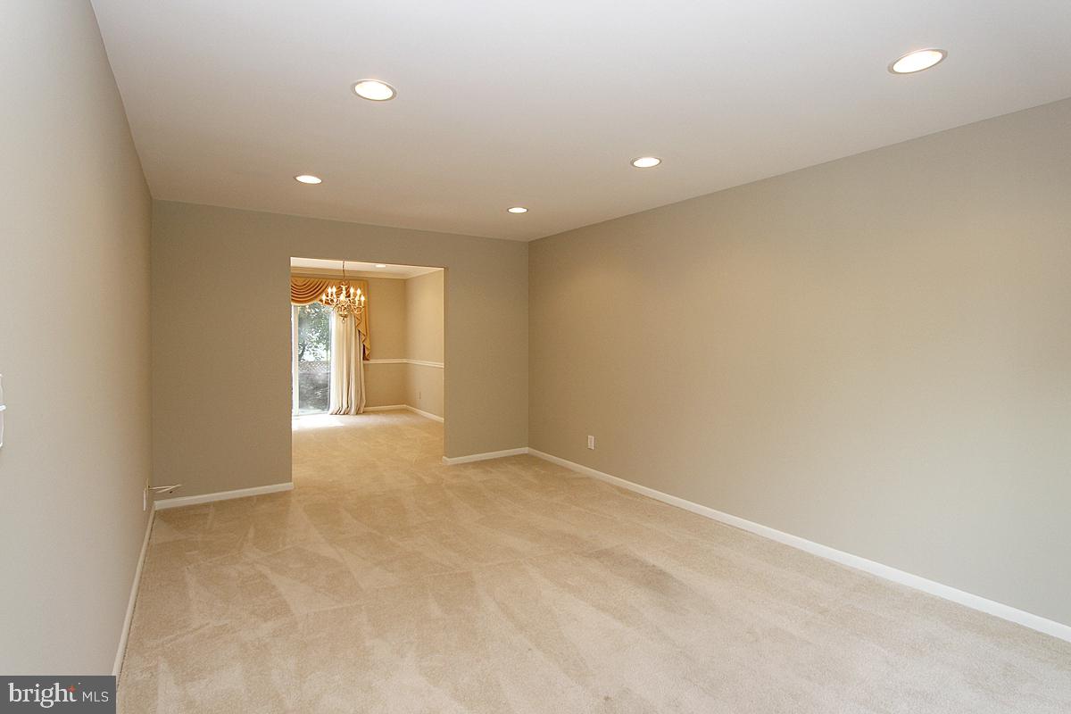 WHEYSTONE - Residential Lease