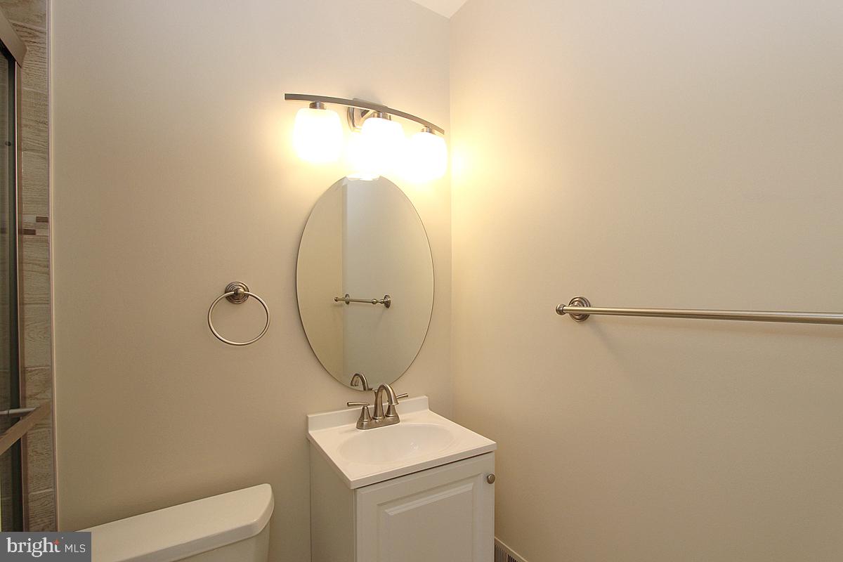 WHEYSTONE - Residential Lease