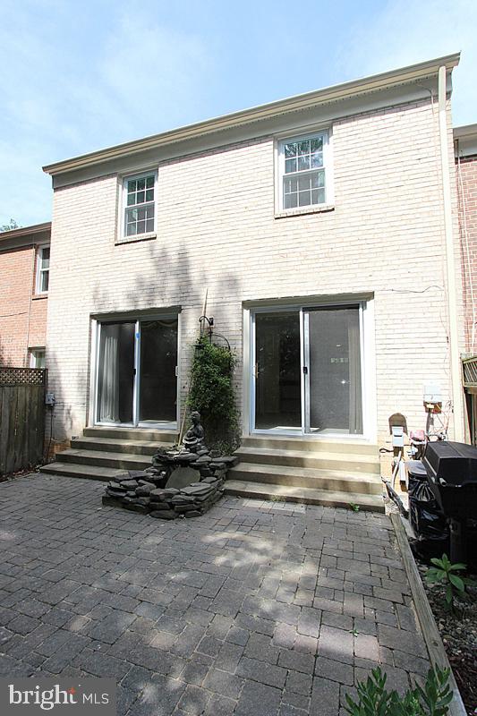 WHEYSTONE - Residential Lease