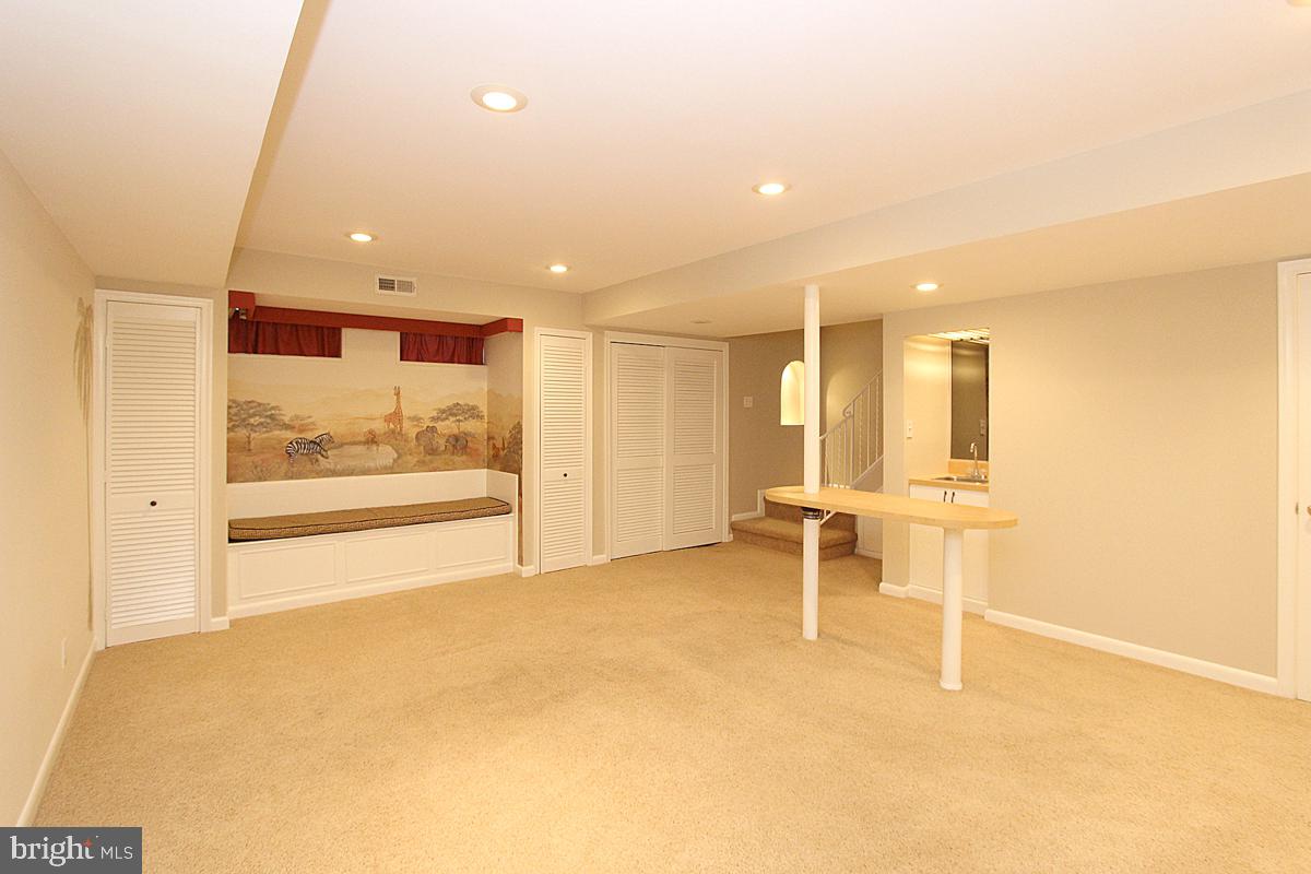 WHEYSTONE - Residential Lease