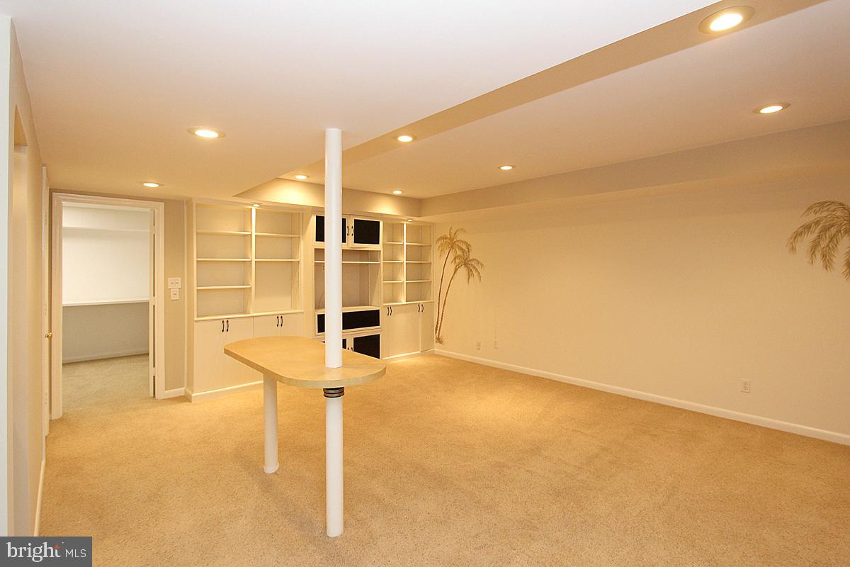 WHEYSTONE - Residential Lease