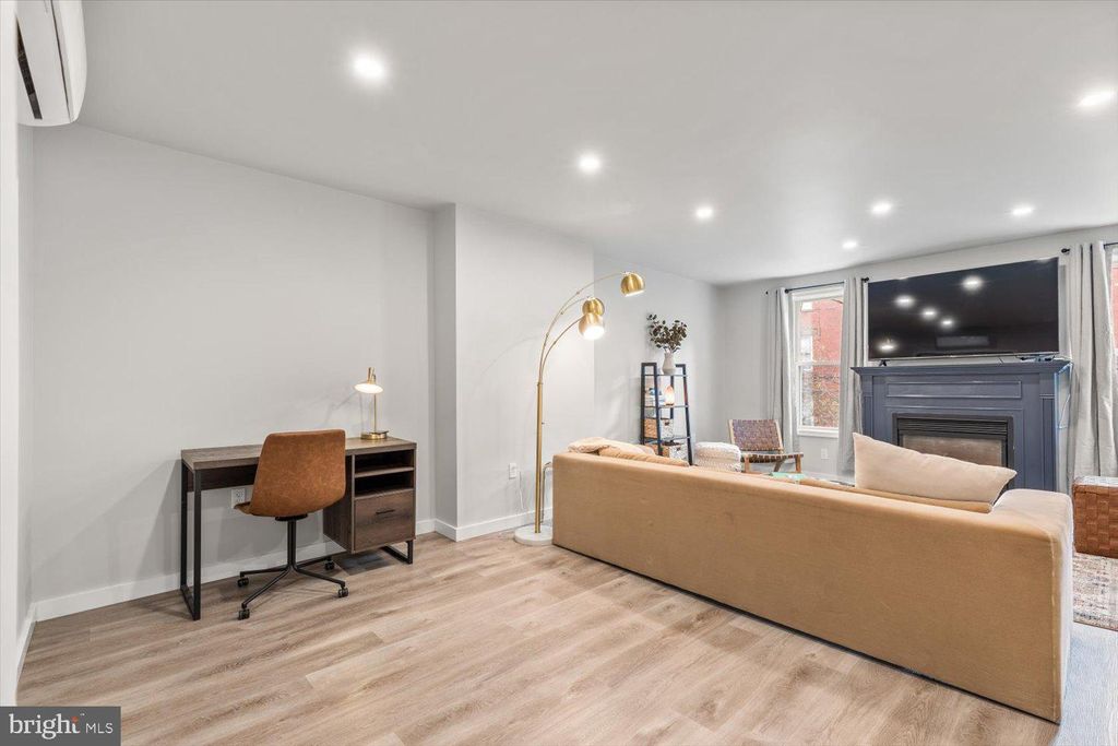 Photo of 119 E Walnut Street, LANCASTER, PA 17602 (MLS # PALA2082606)