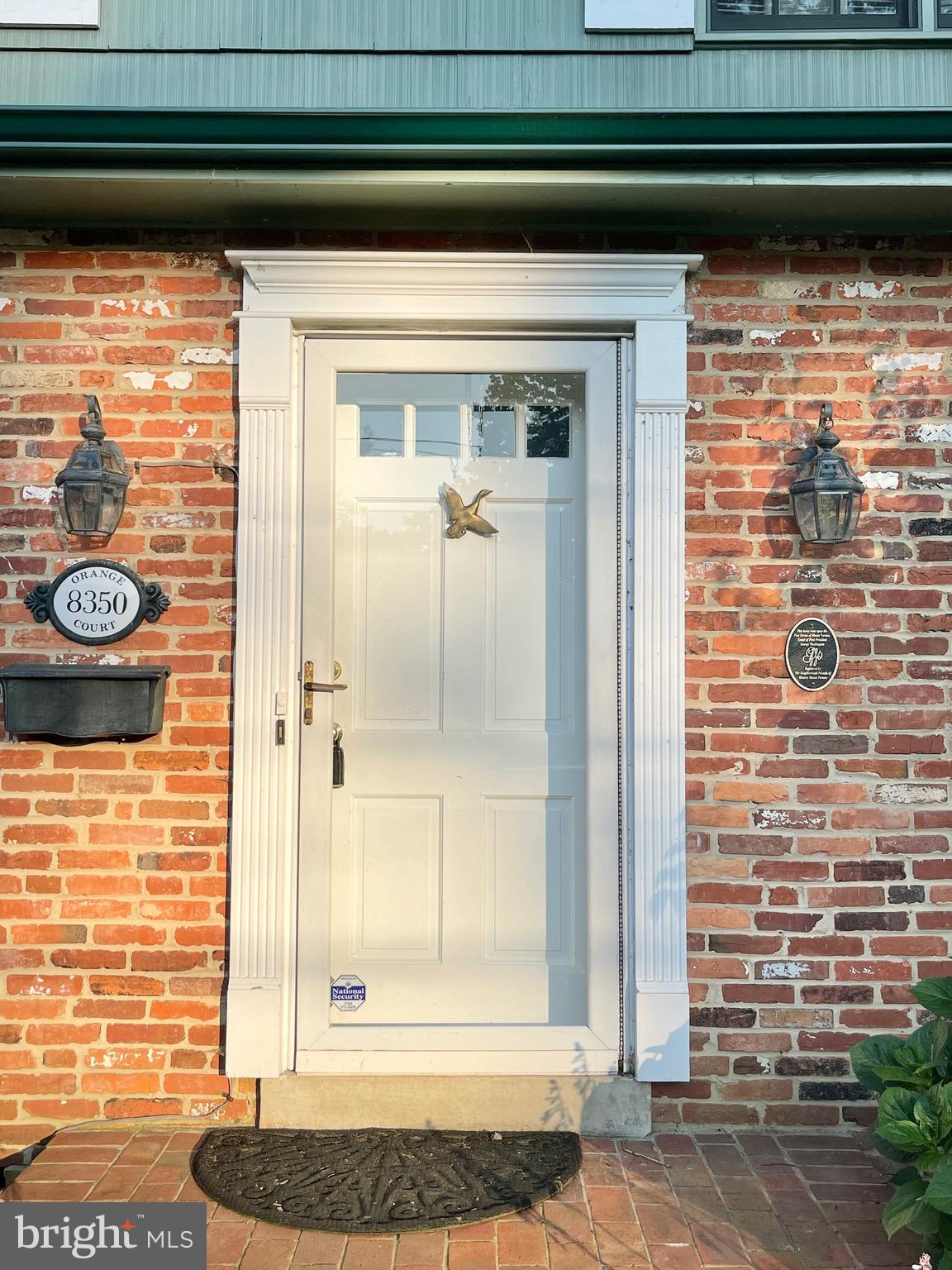 RIVERSIDE ESTATES - Residential Lease