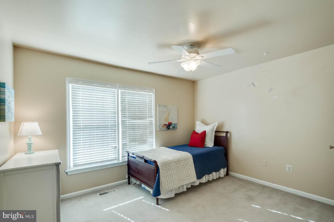 SOUTH KINGS STATION - Residential