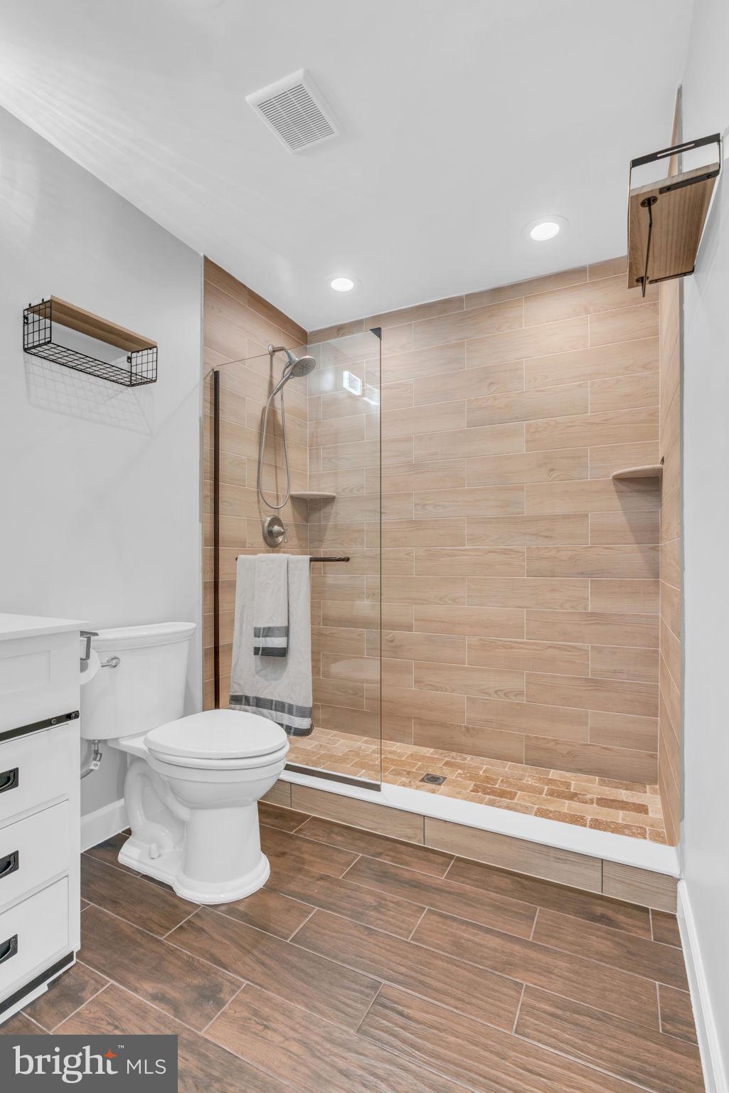 ECHO DALE - Residential