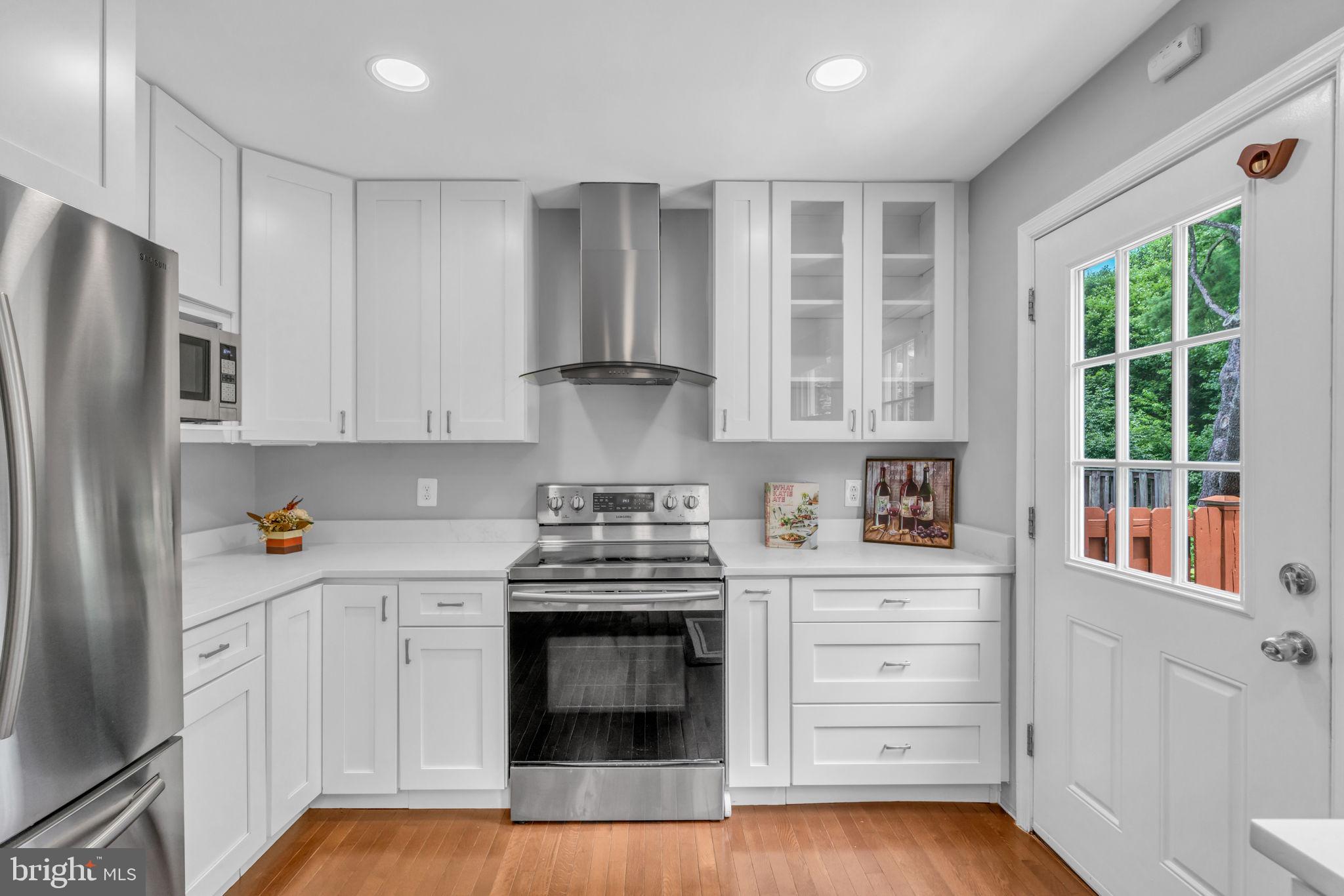 2 GOODPORT COURT