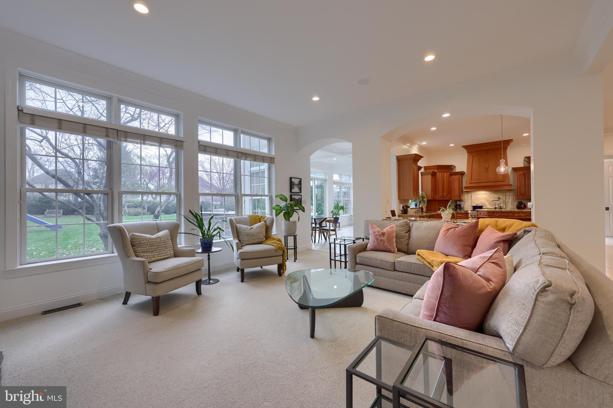 LAUREL POND NORTH - Residential