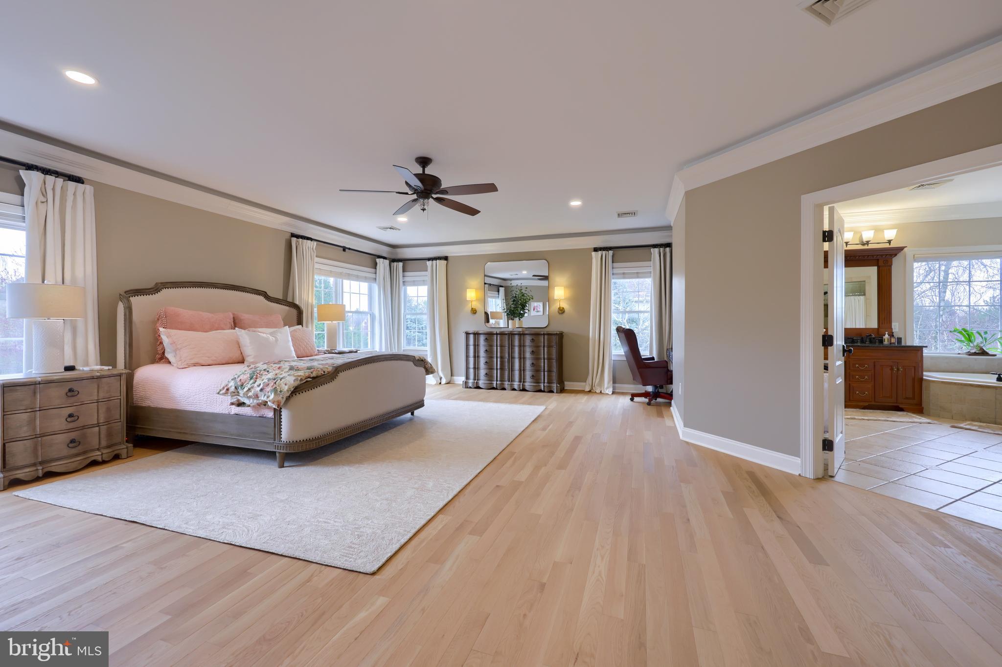 LAUREL POND NORTH - Residential