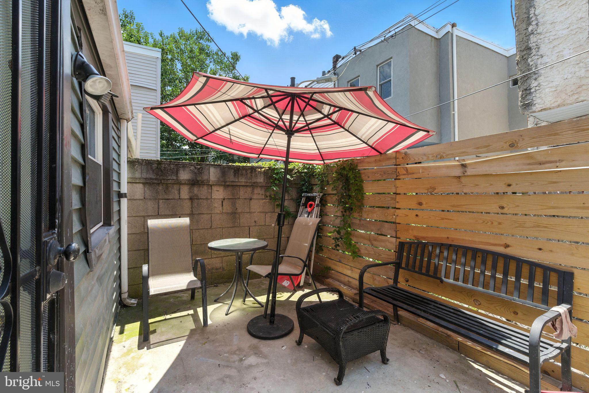 POINT BREEZE - Residential