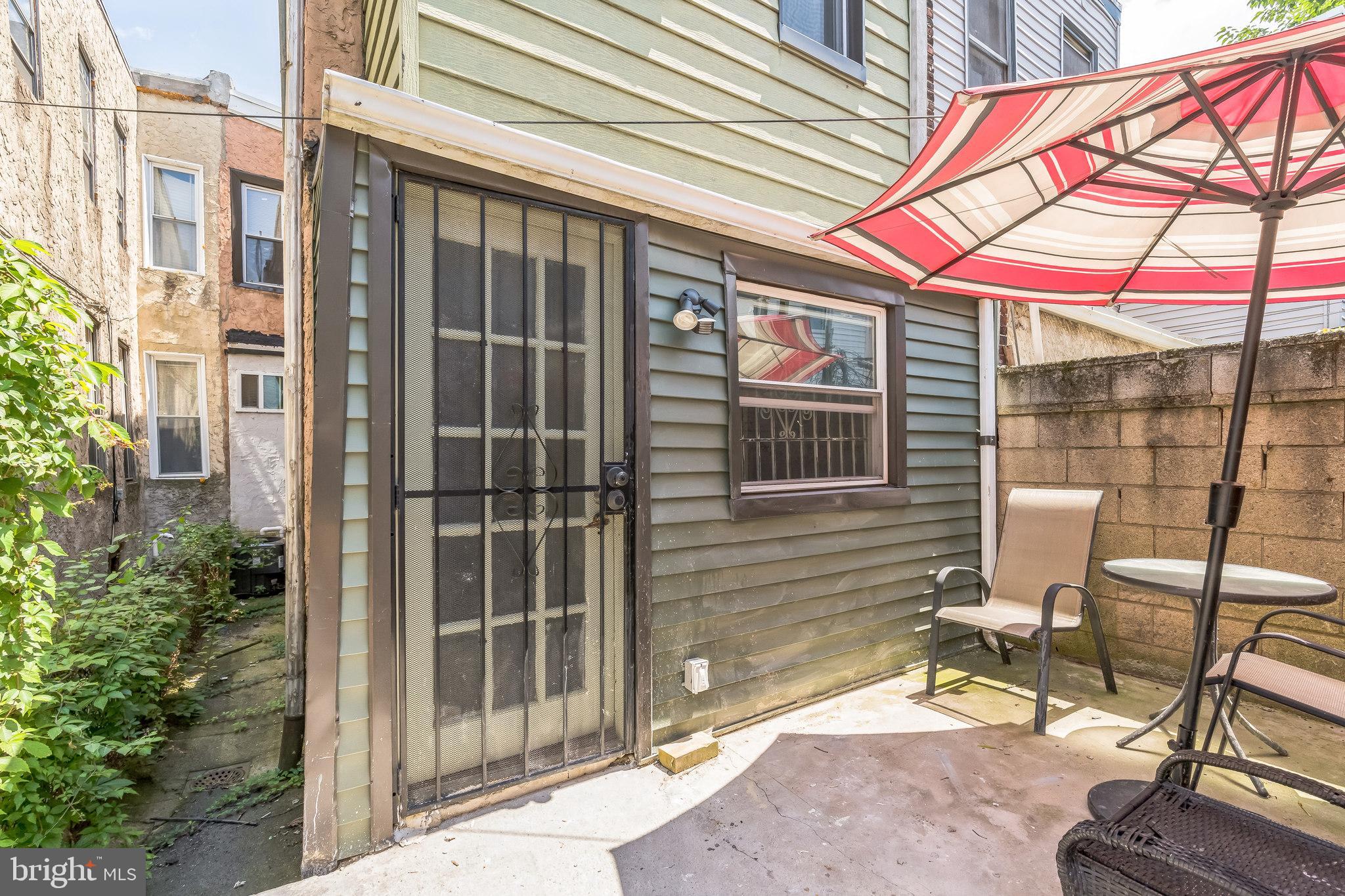 POINT BREEZE - Residential