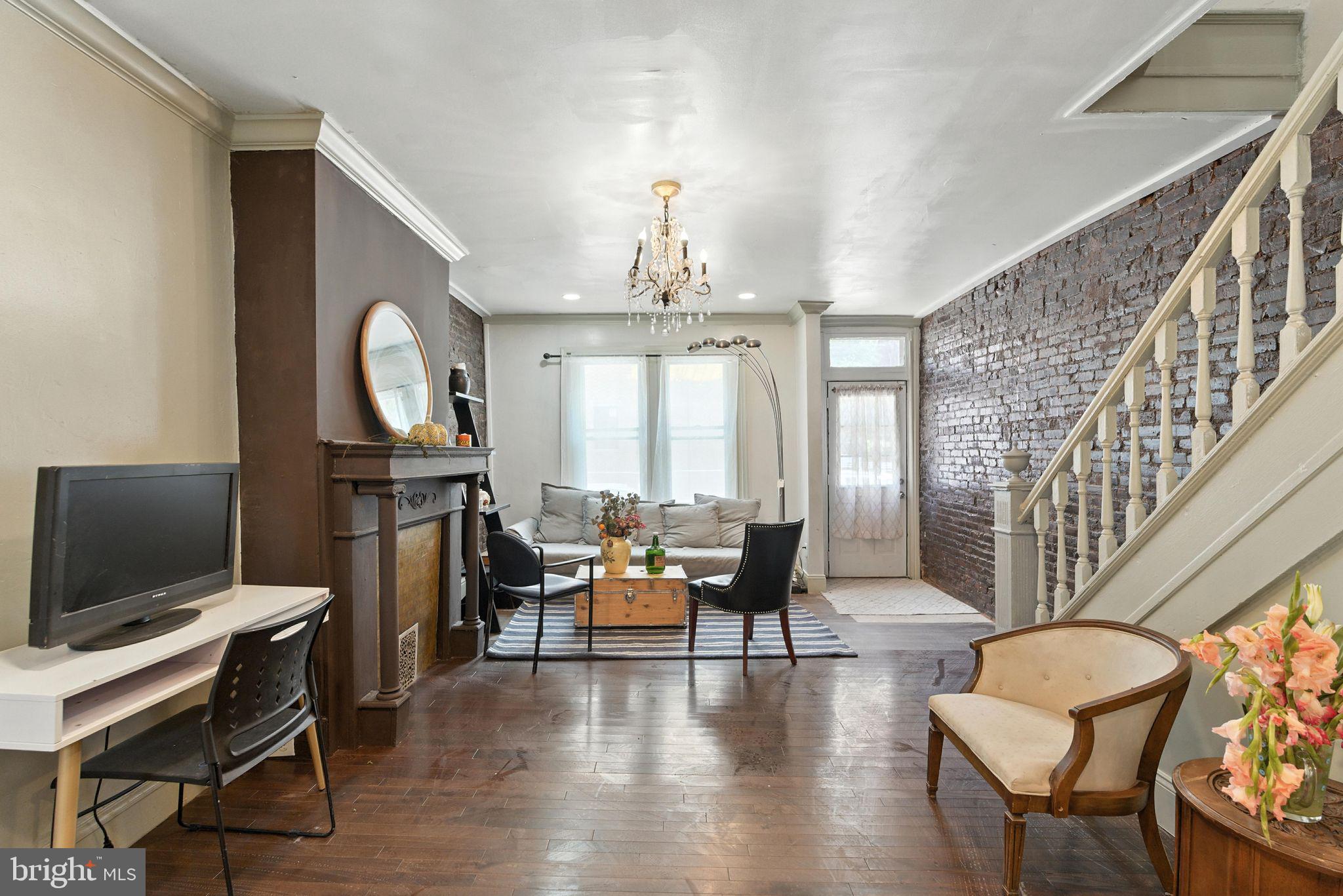 POINT BREEZE - Residential