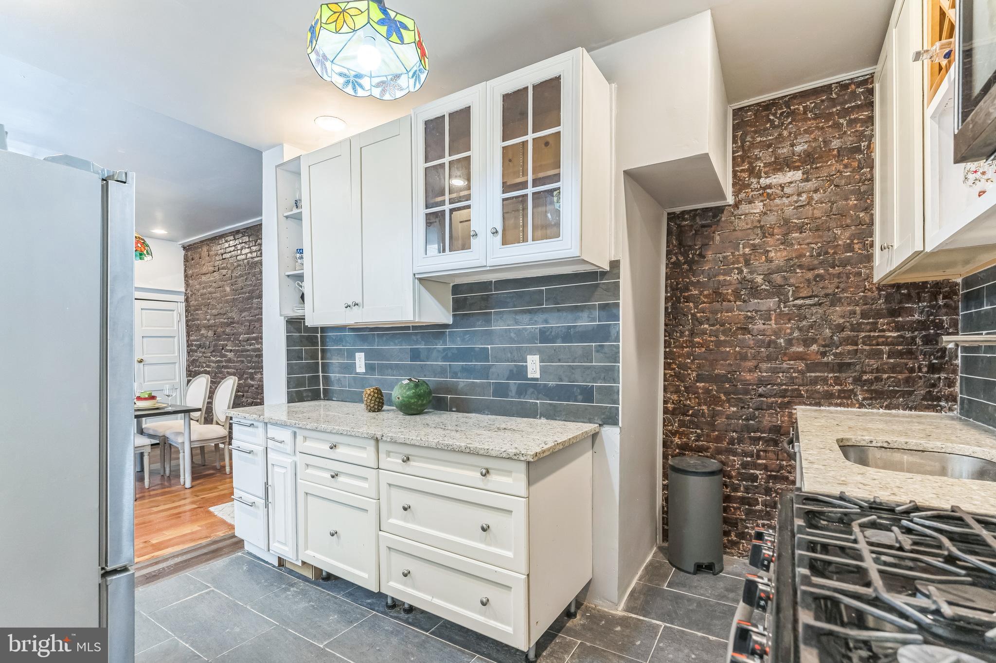 POINT BREEZE - Residential