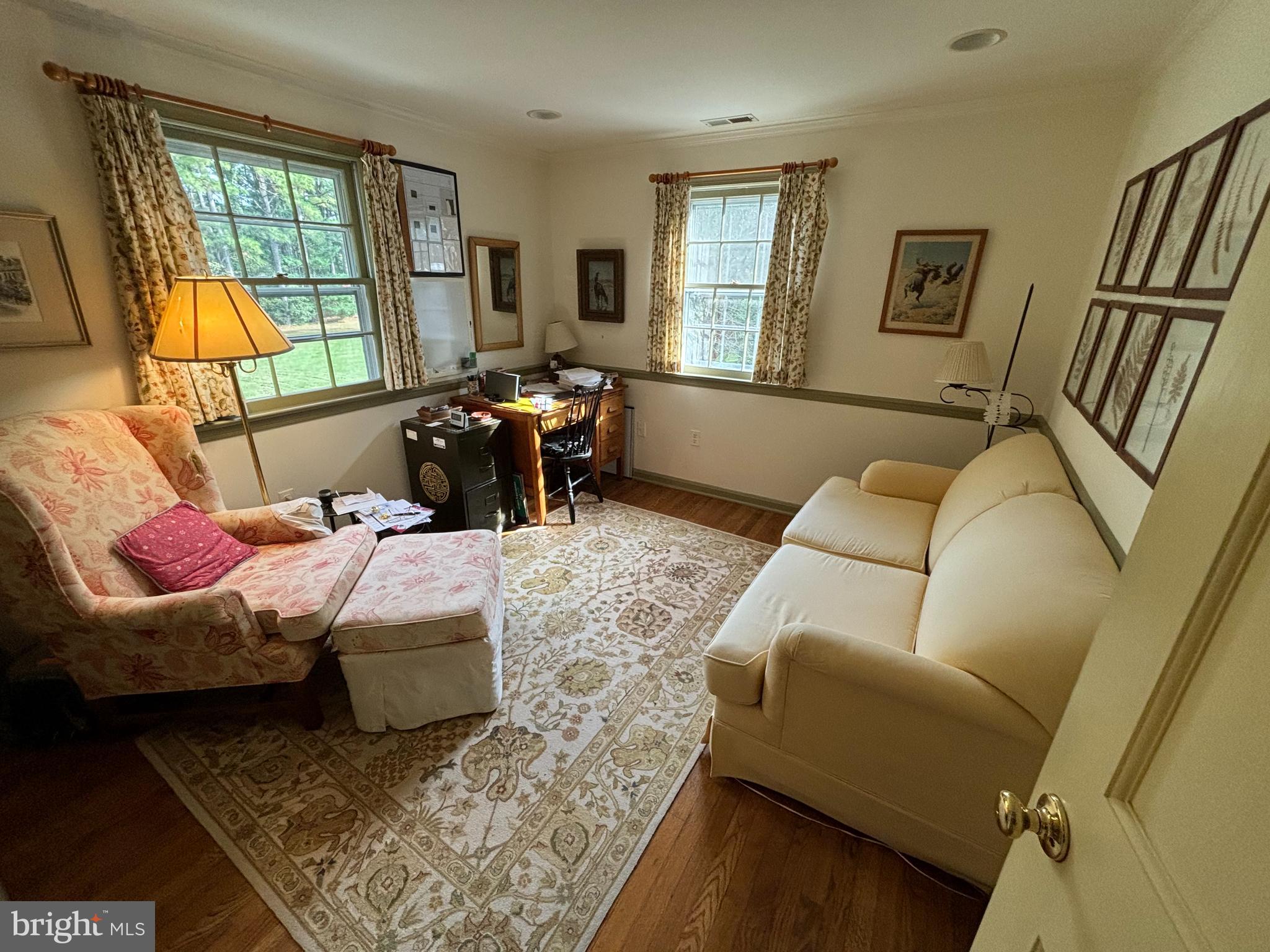 BAILEYS NECK - Residential