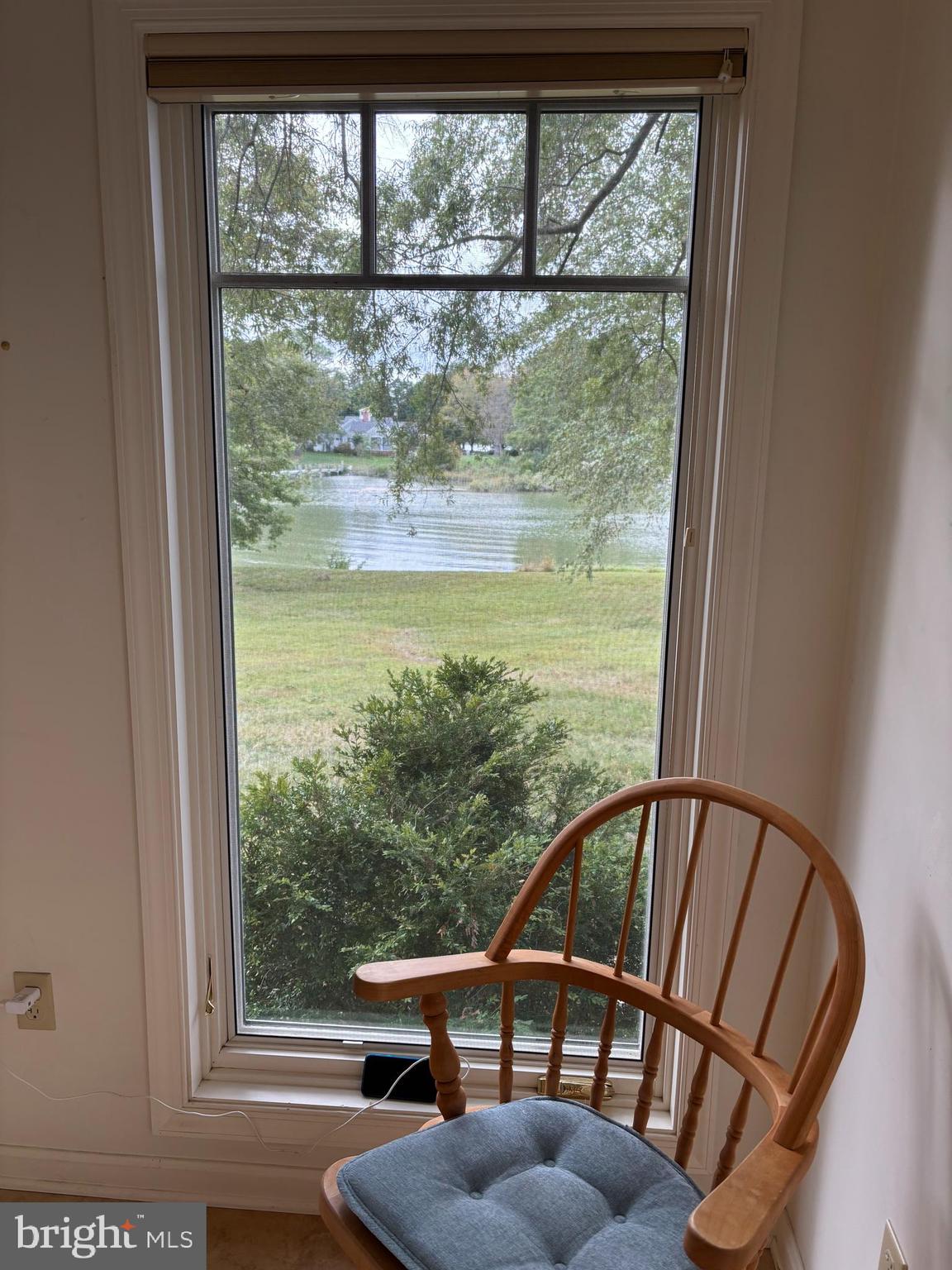 BAILEYS NECK - Residential