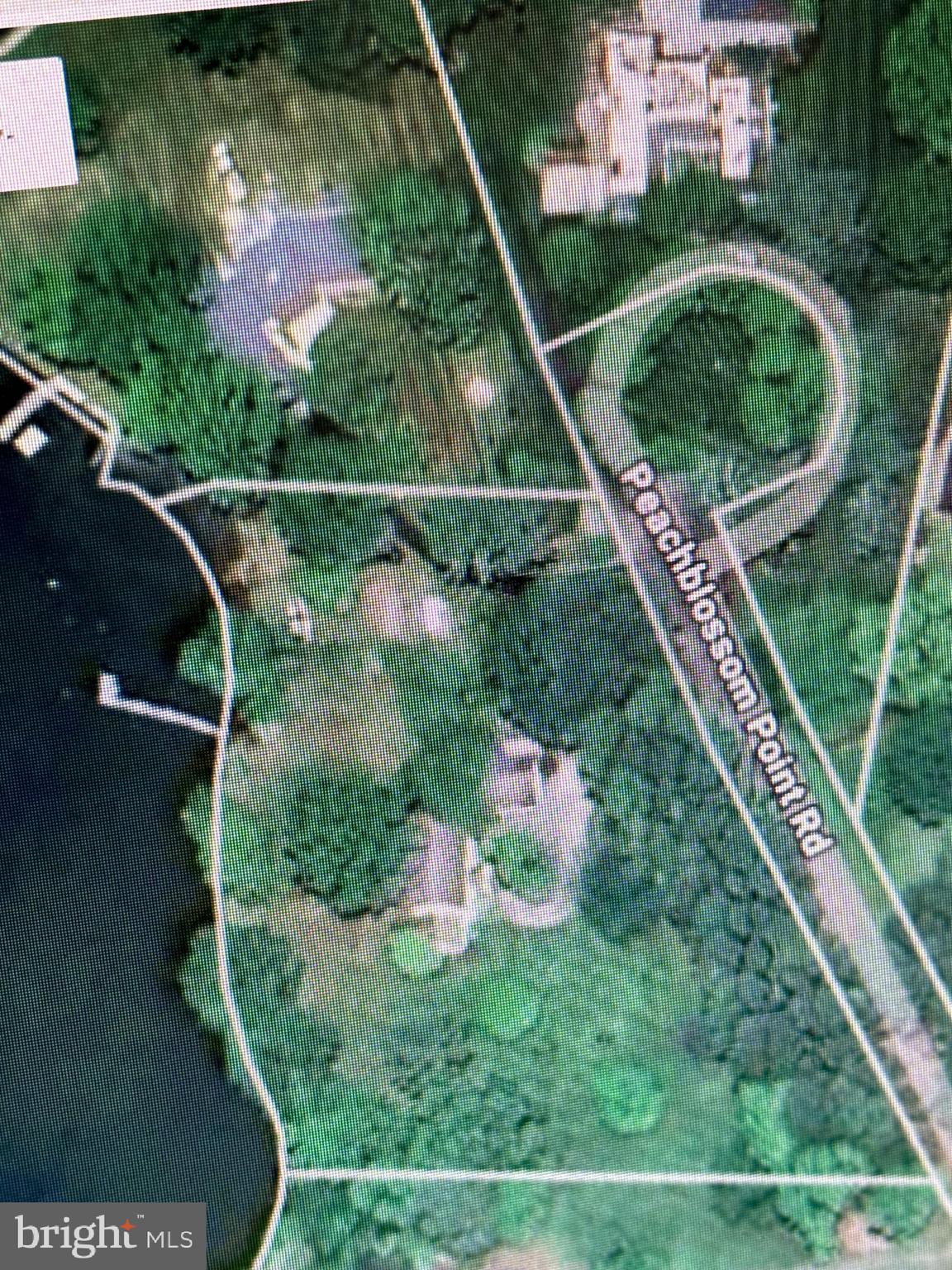 BAILEYS NECK - Residential