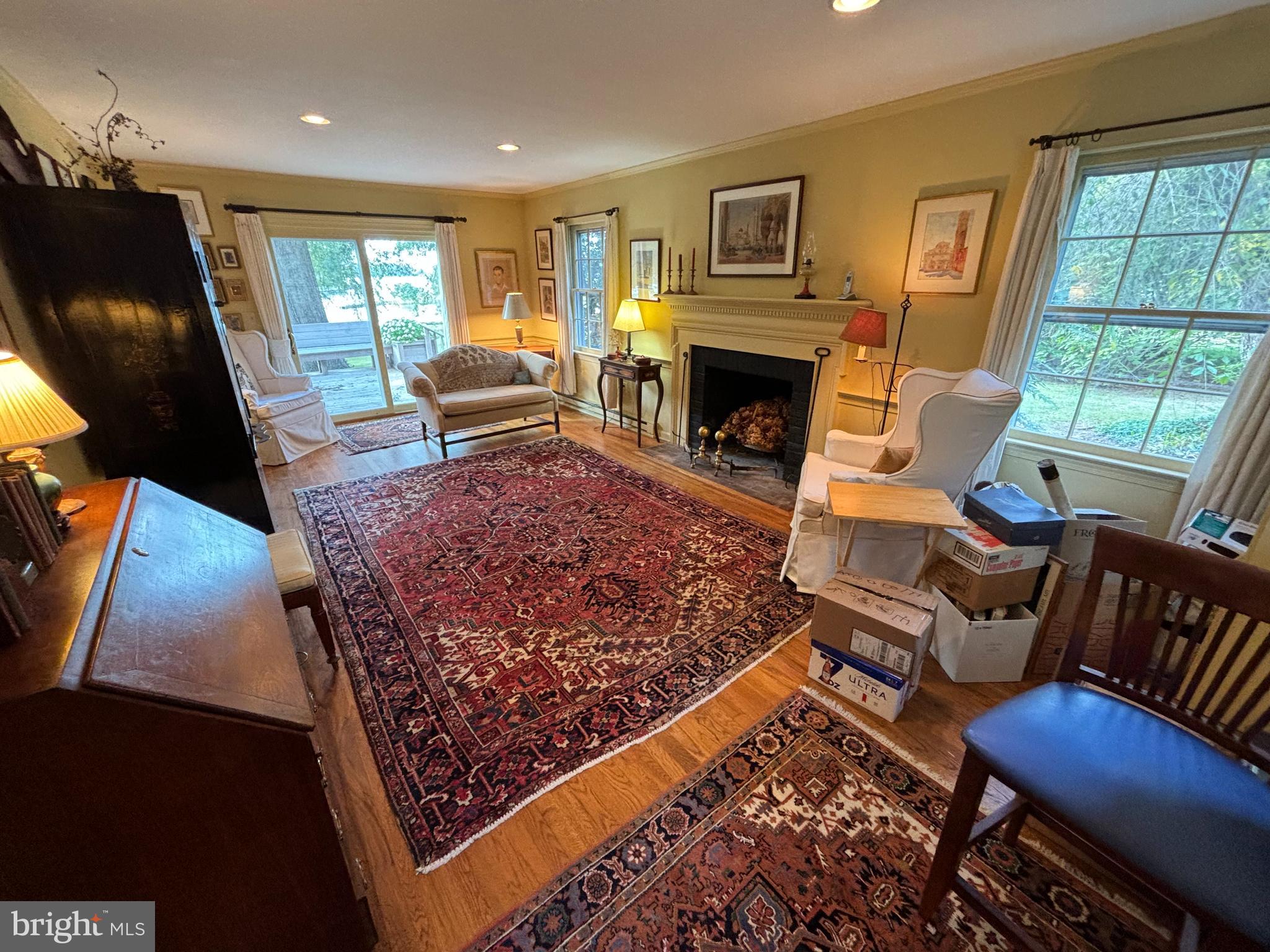 BAILEYS NECK - Residential