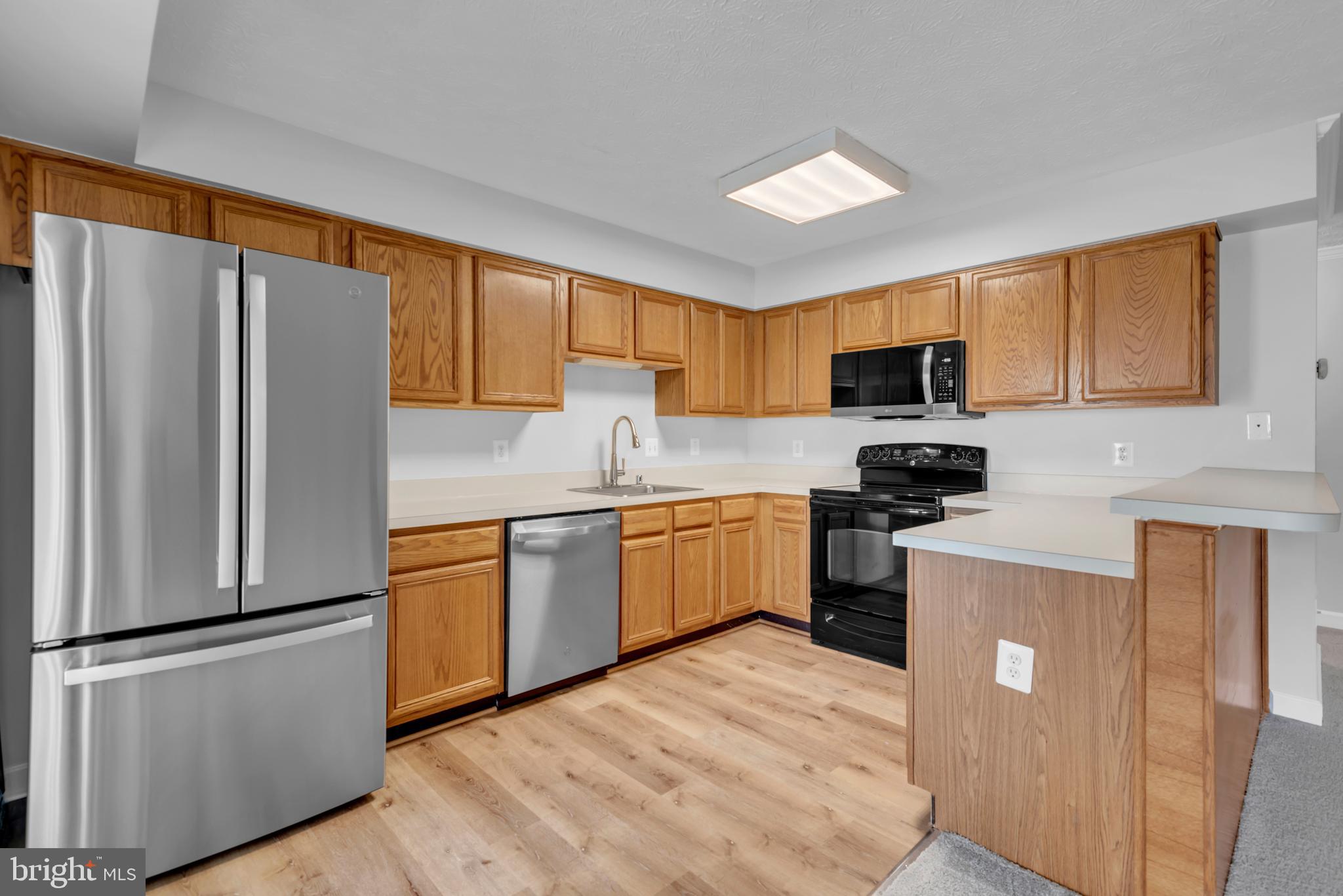 HARBOUR GATES - Residential Lease