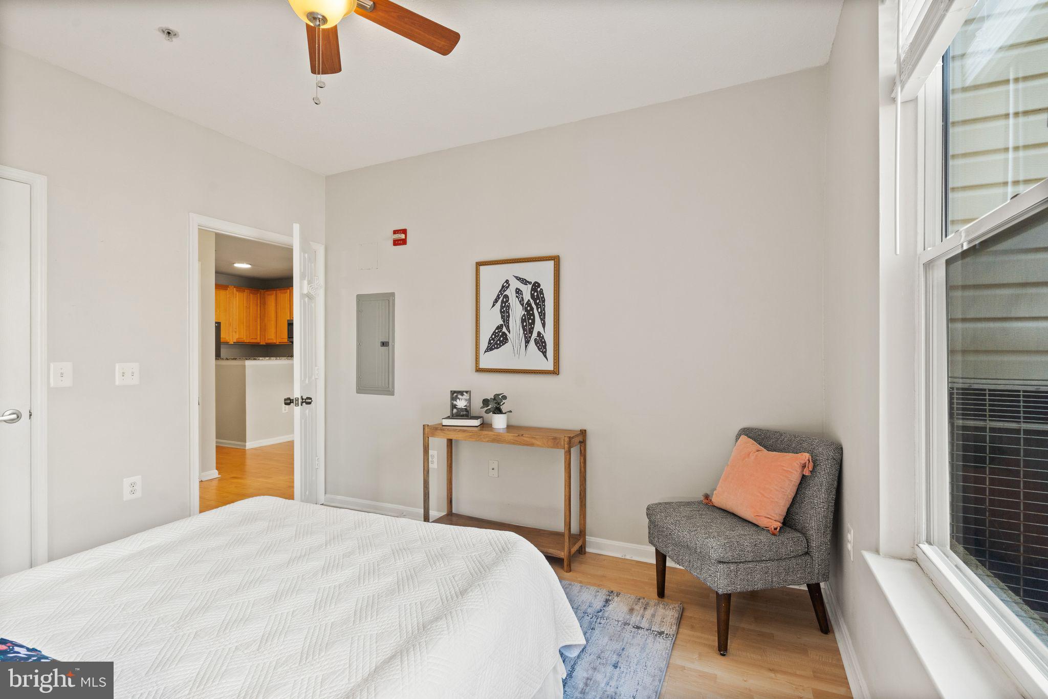 MARQUIS AT VIENNA STATION - Residential