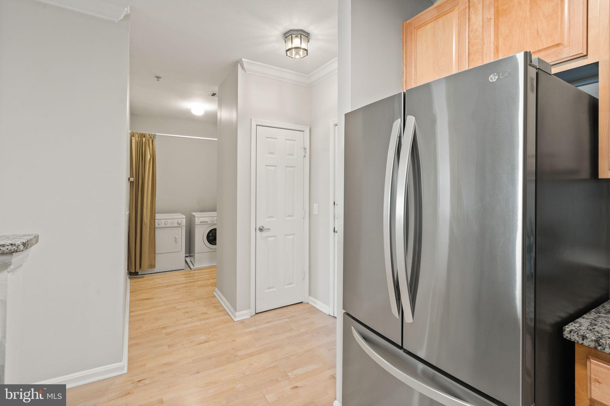 MARQUIS AT VIENNA STATION - Residential